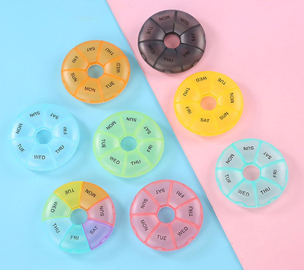 •	pill organizer for elderly •	pill box for seniors •	pill organizer for travel •	pill case for kids •	medication organizer f