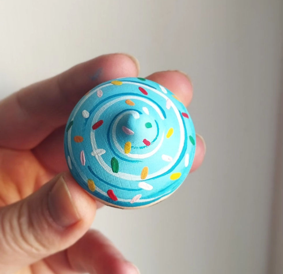 Thumbnail: Birthday pegdoll and funfetti cupcake