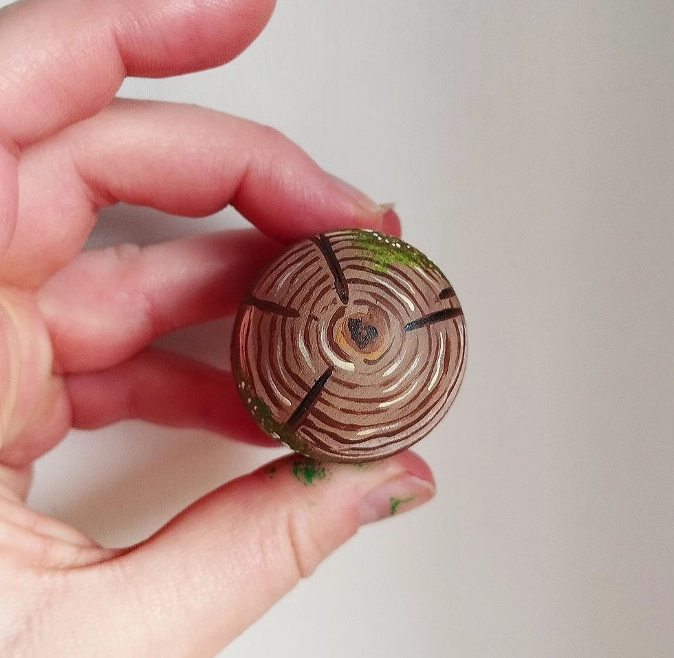 Thumbnail: Tree stump dinky 