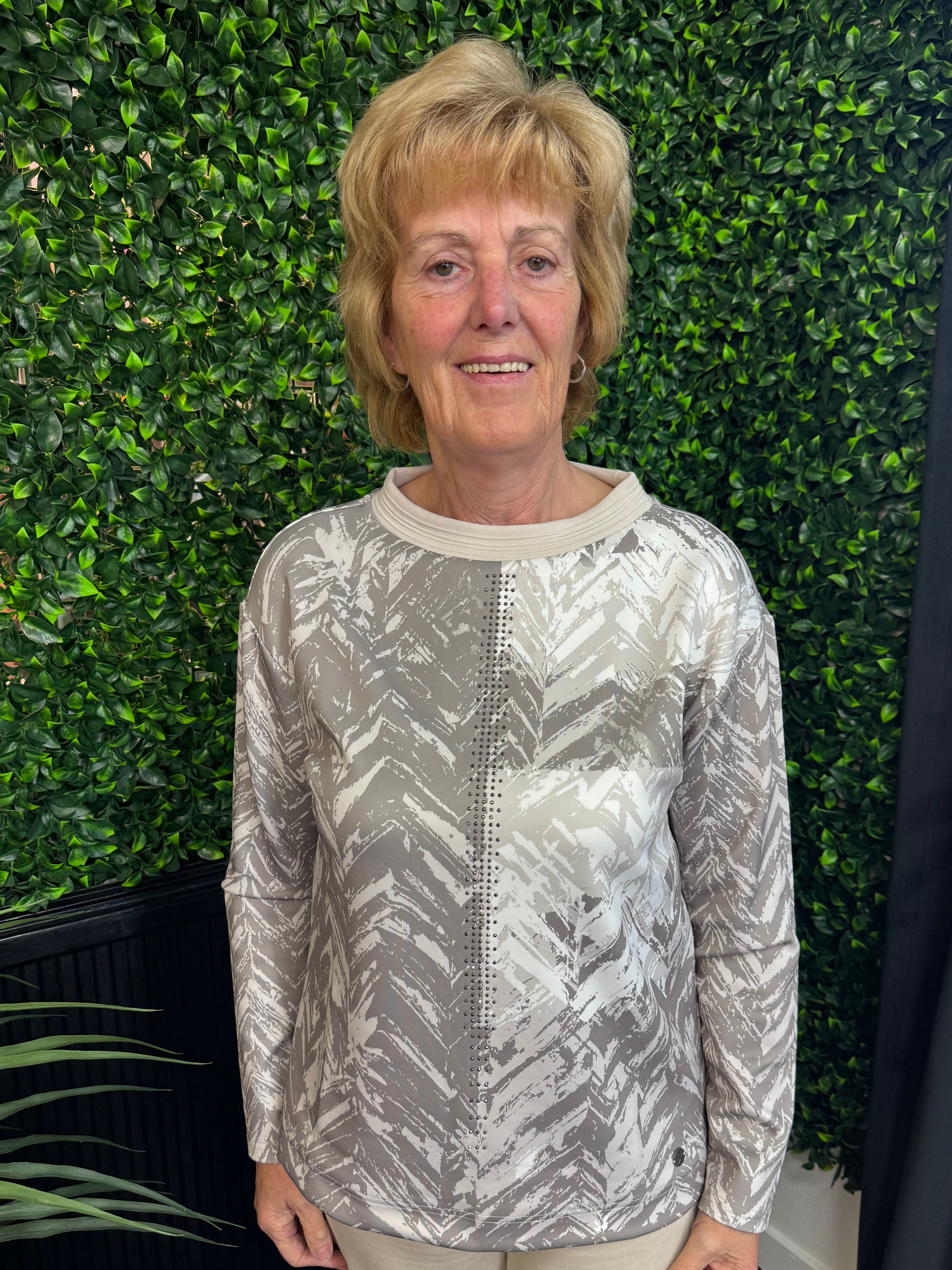 Barbara Lebek 1636 Taupe  Diamante Top