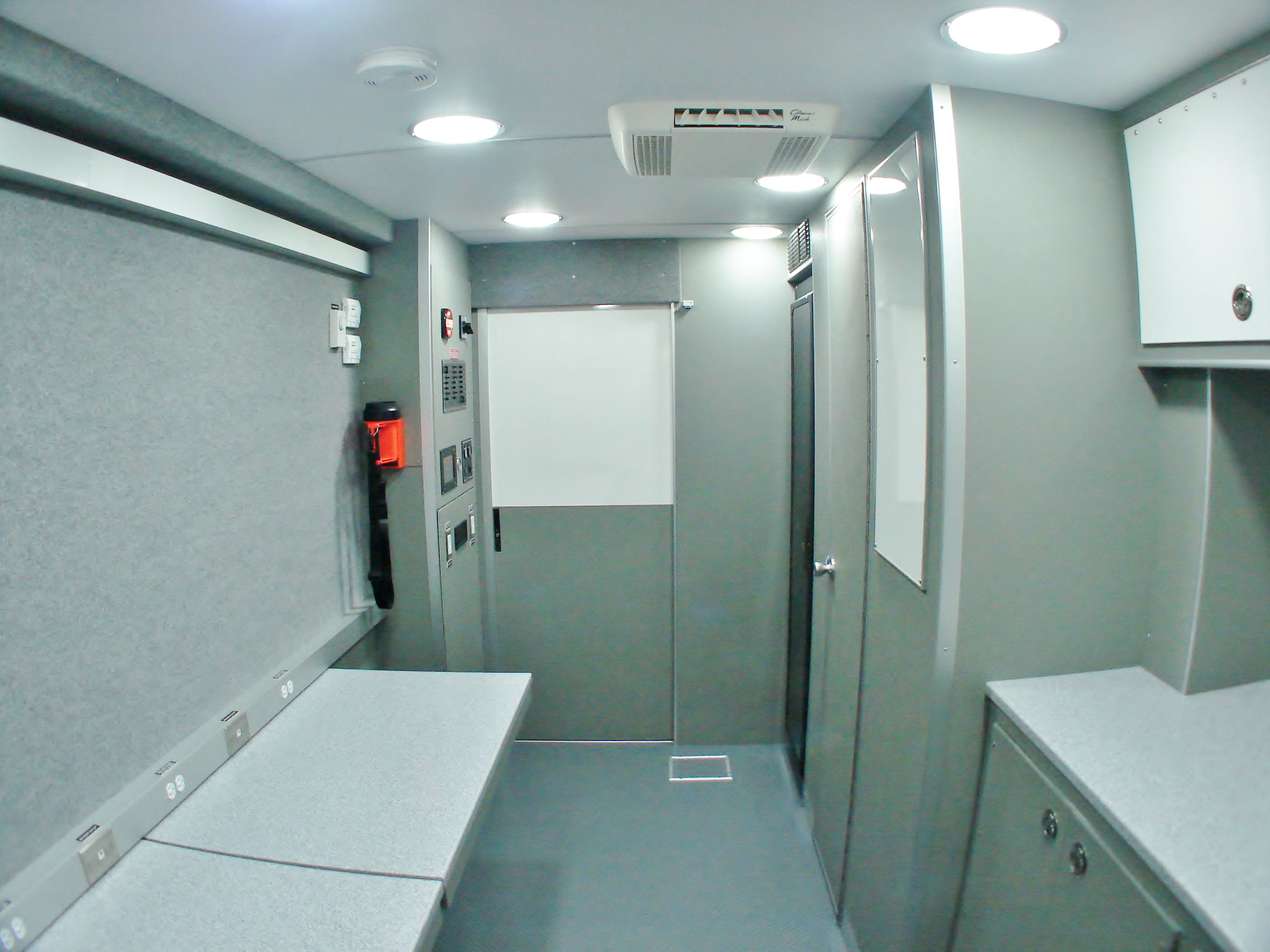 Mobile Comand Post - Chicago Police Dept. | EVI