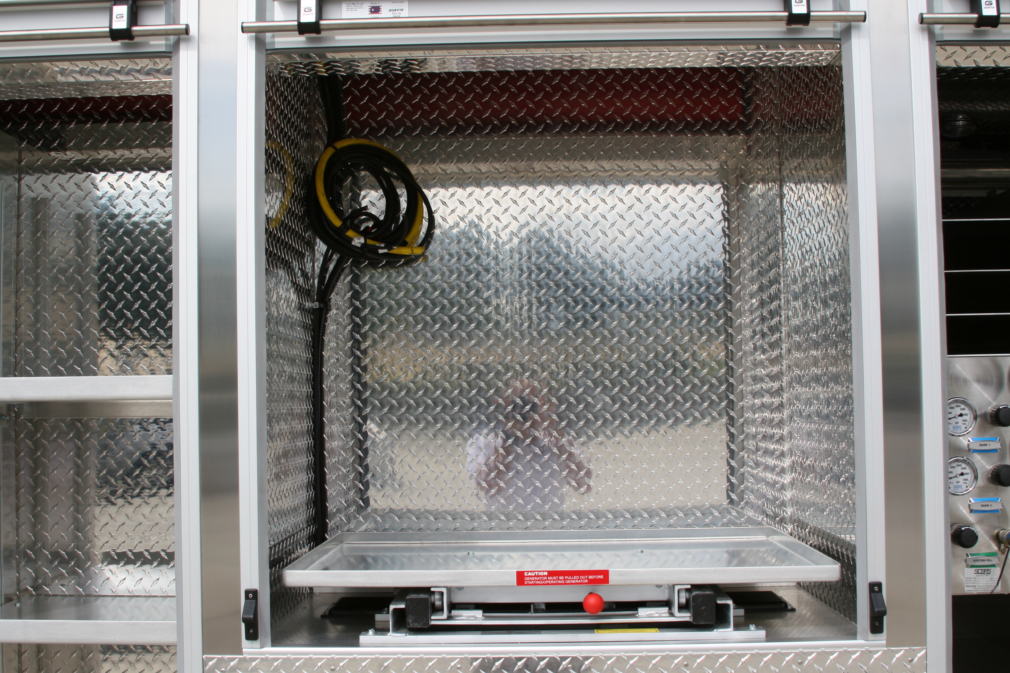 12-Ft. Non-Walk-In Rescue Truck