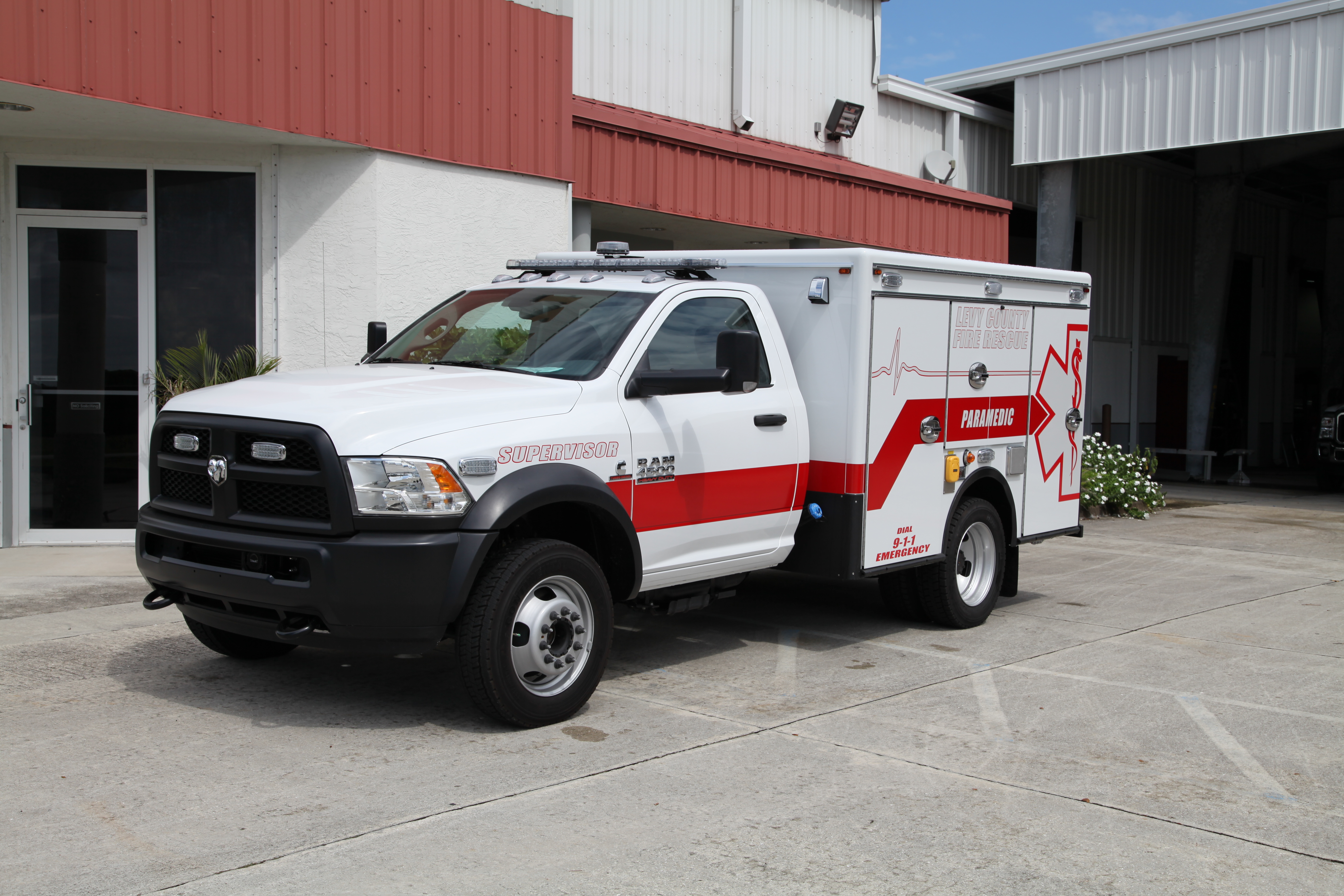 EVI Non-Walk- In Rescue Unit Box