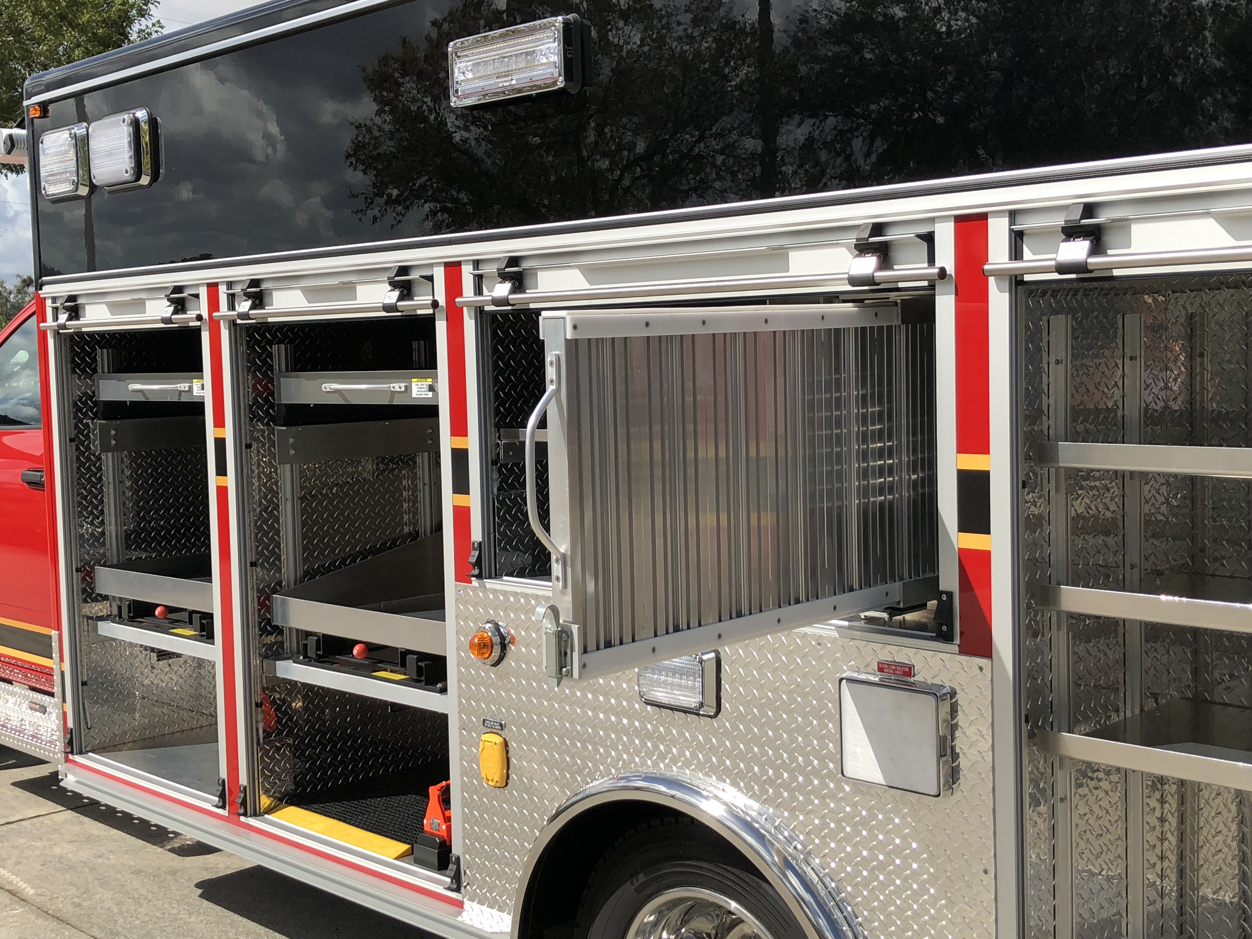 EVI 14 Ft Light Rescue Fire Truck