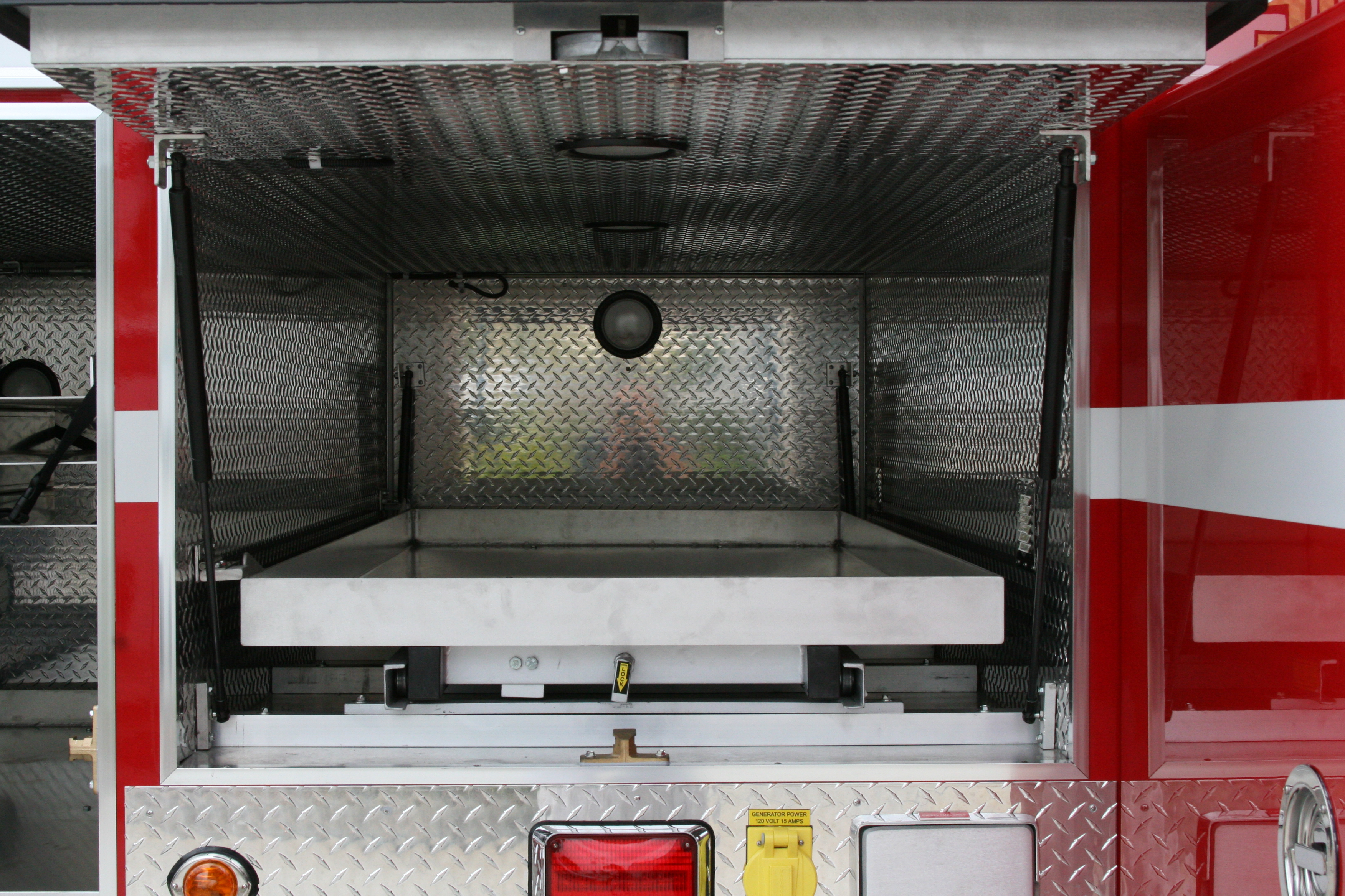 10-Ft. Non-Walk-In Rescue Truck