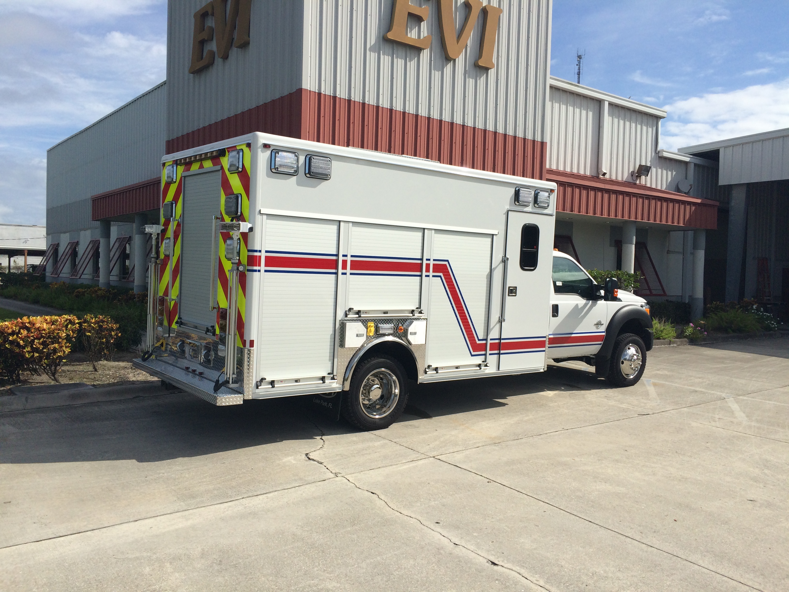 Crew Body Light Rescue Candia Vol. Fire Dept. EVI