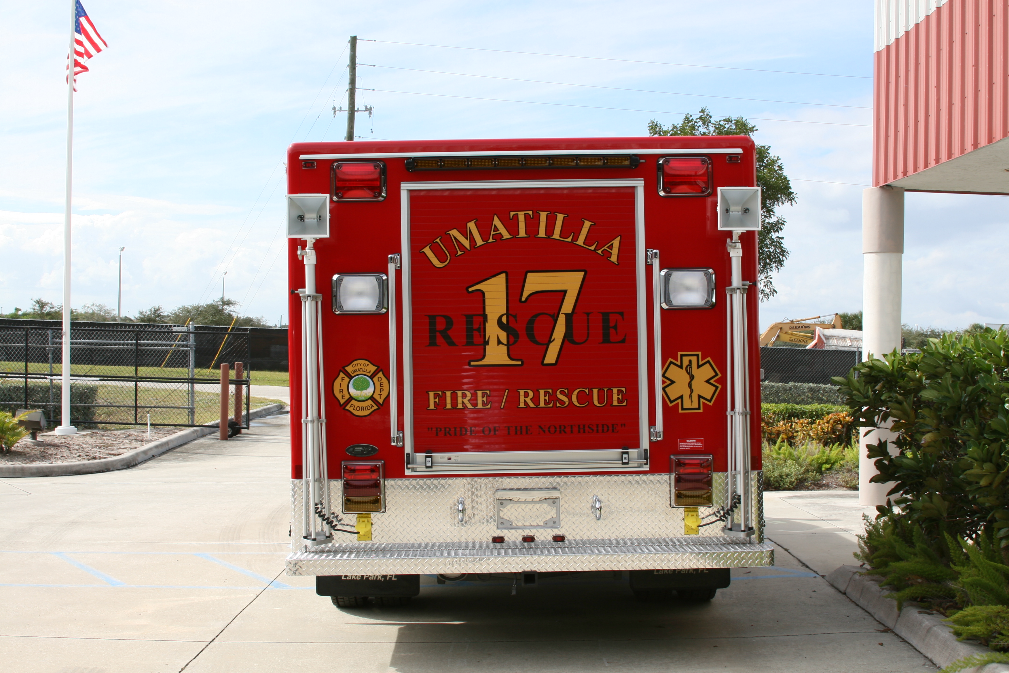 12-Ft. Non-Walk-In Rescue Truck
