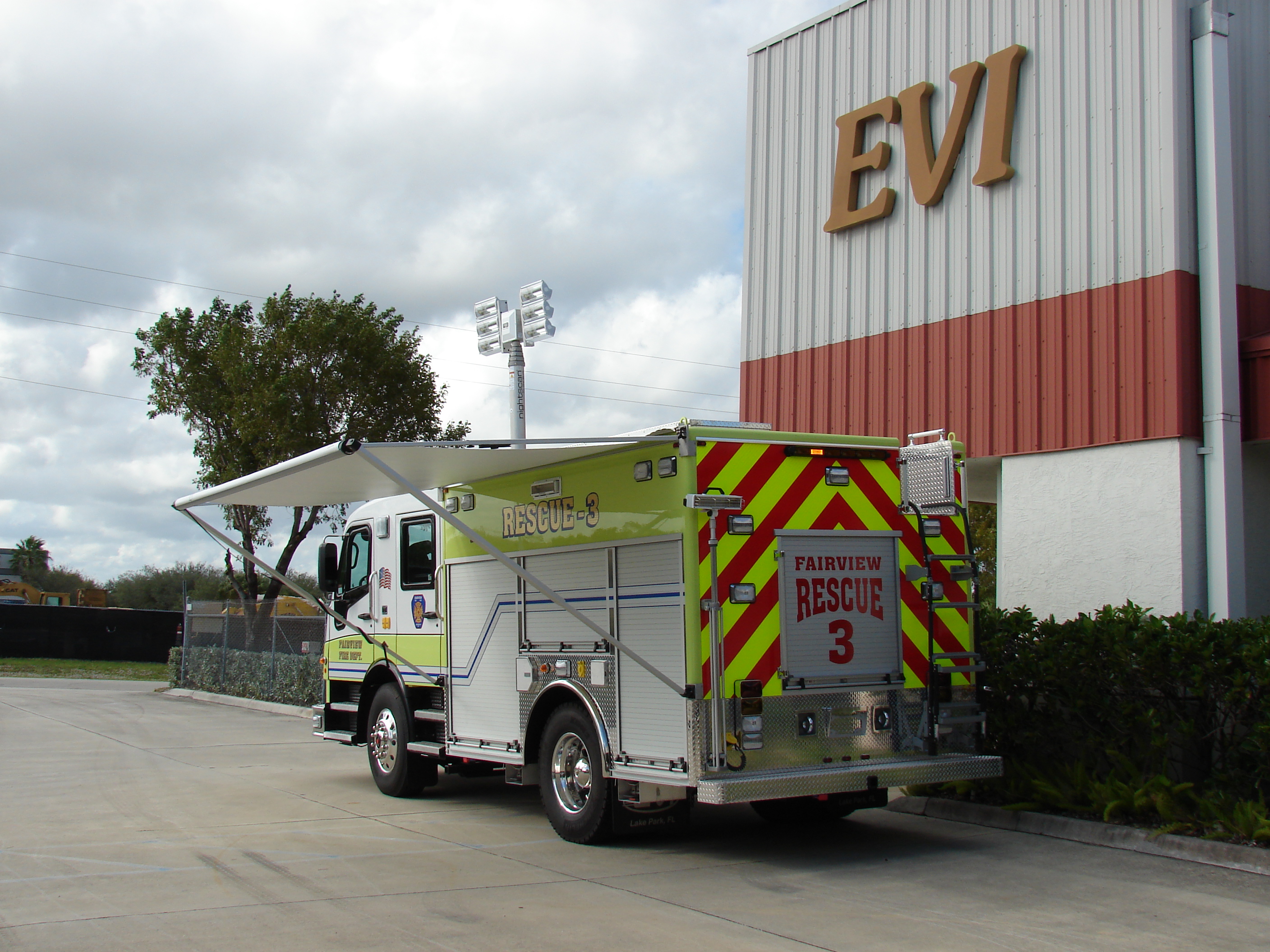 12-Ft. Non-Walk-In Rescue Truck