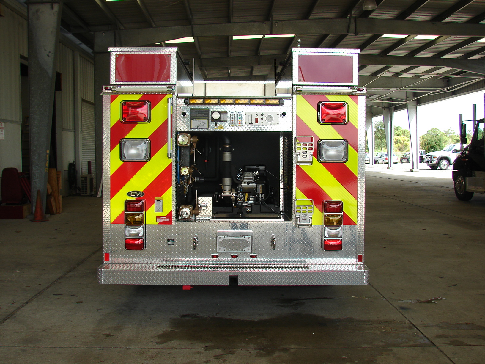 10-Ft. Non-Walk-In Quick Response