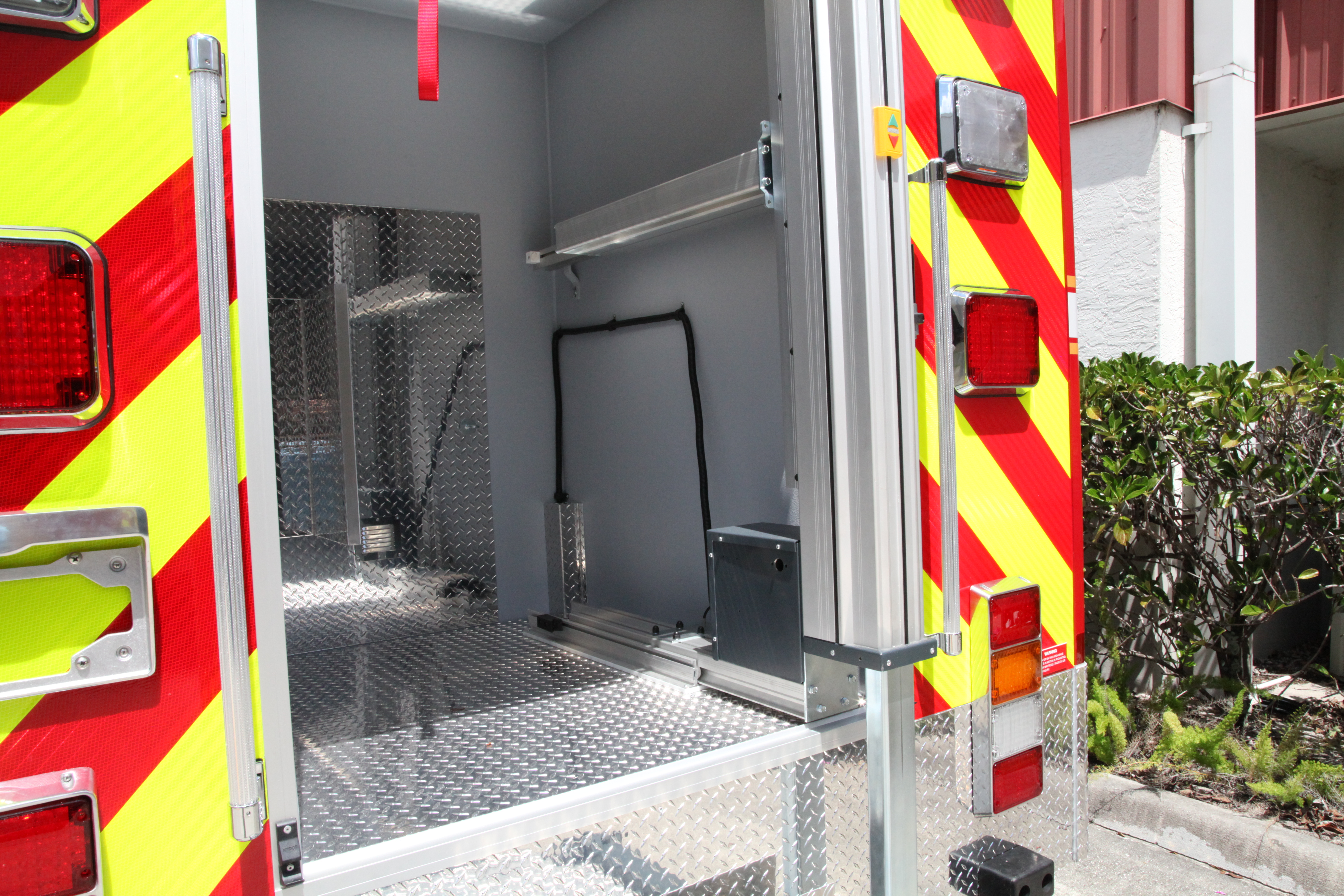 12-Ft. Non-Walk-In Heavy Service
