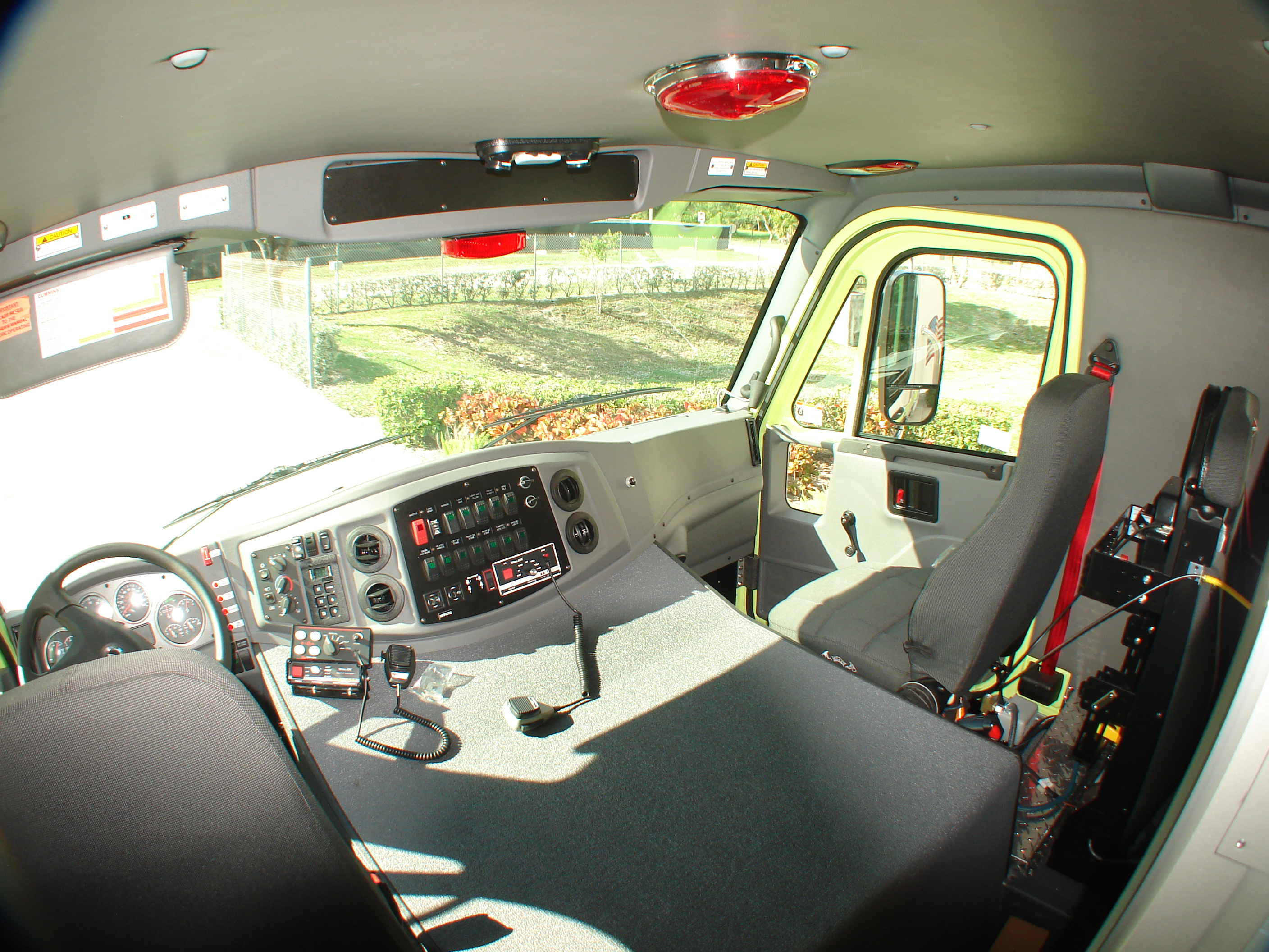 12-Ft. Non-Walk-In Rescue Truck