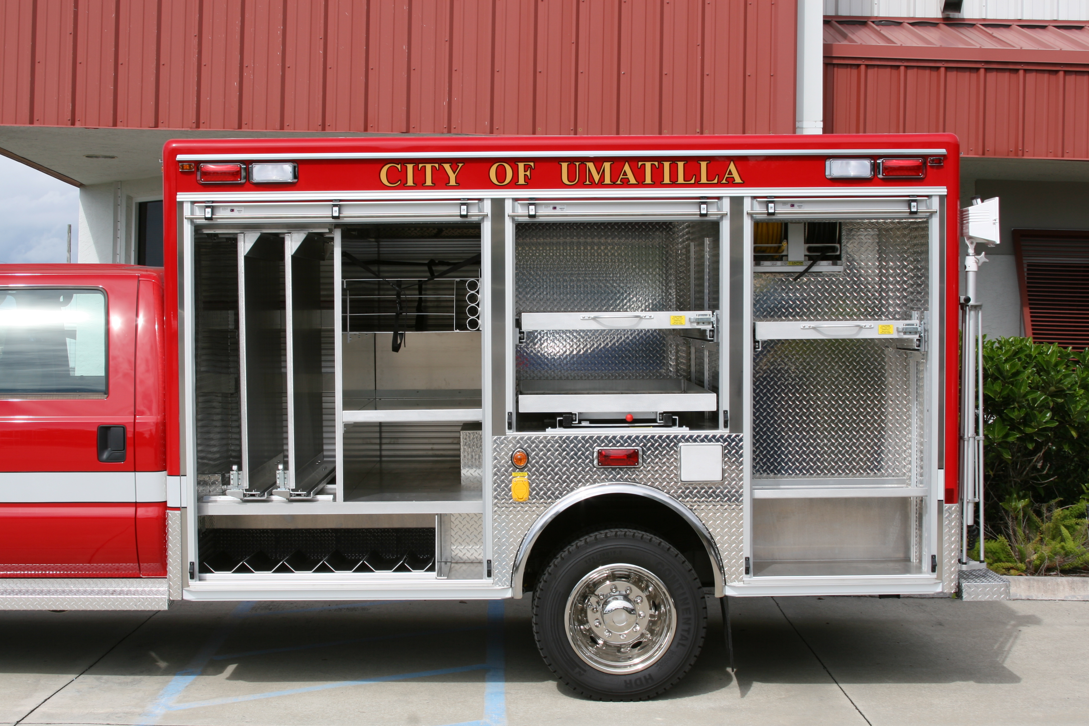 12-Ft. Non-Walk-In Rescue Truck