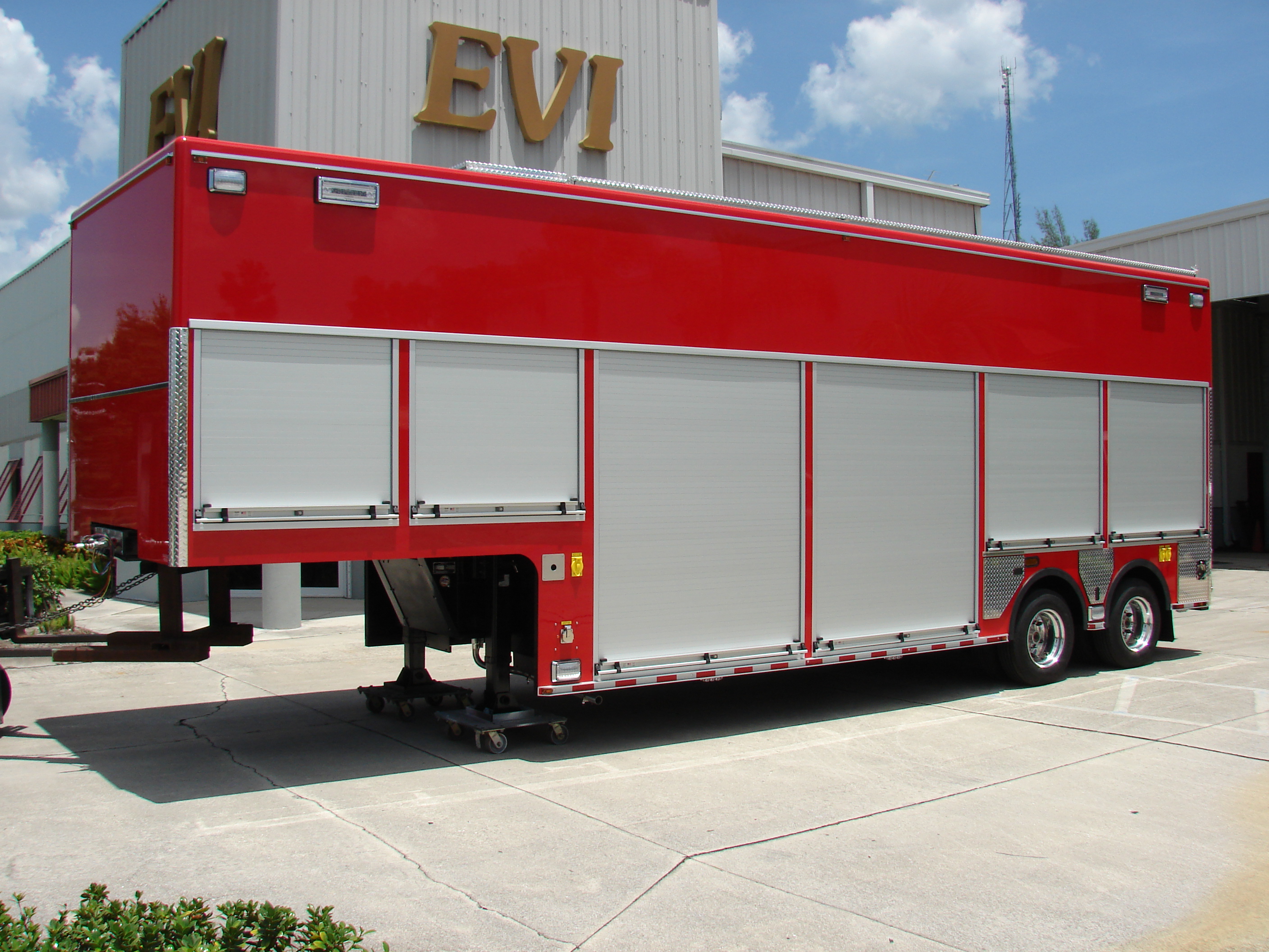 EVI 30-Ft. USAR Trailer
