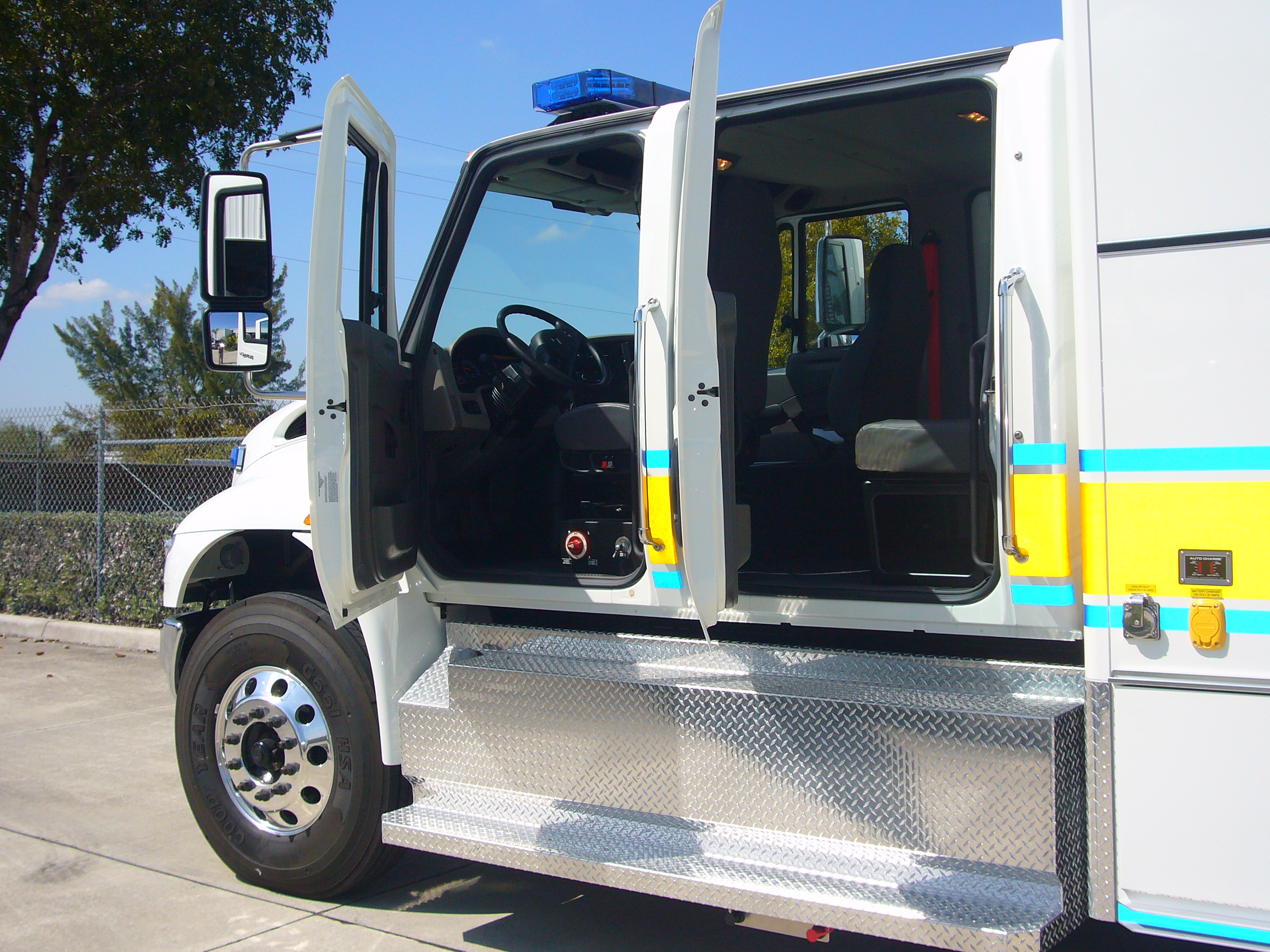 Dive Response Vehicles EVI