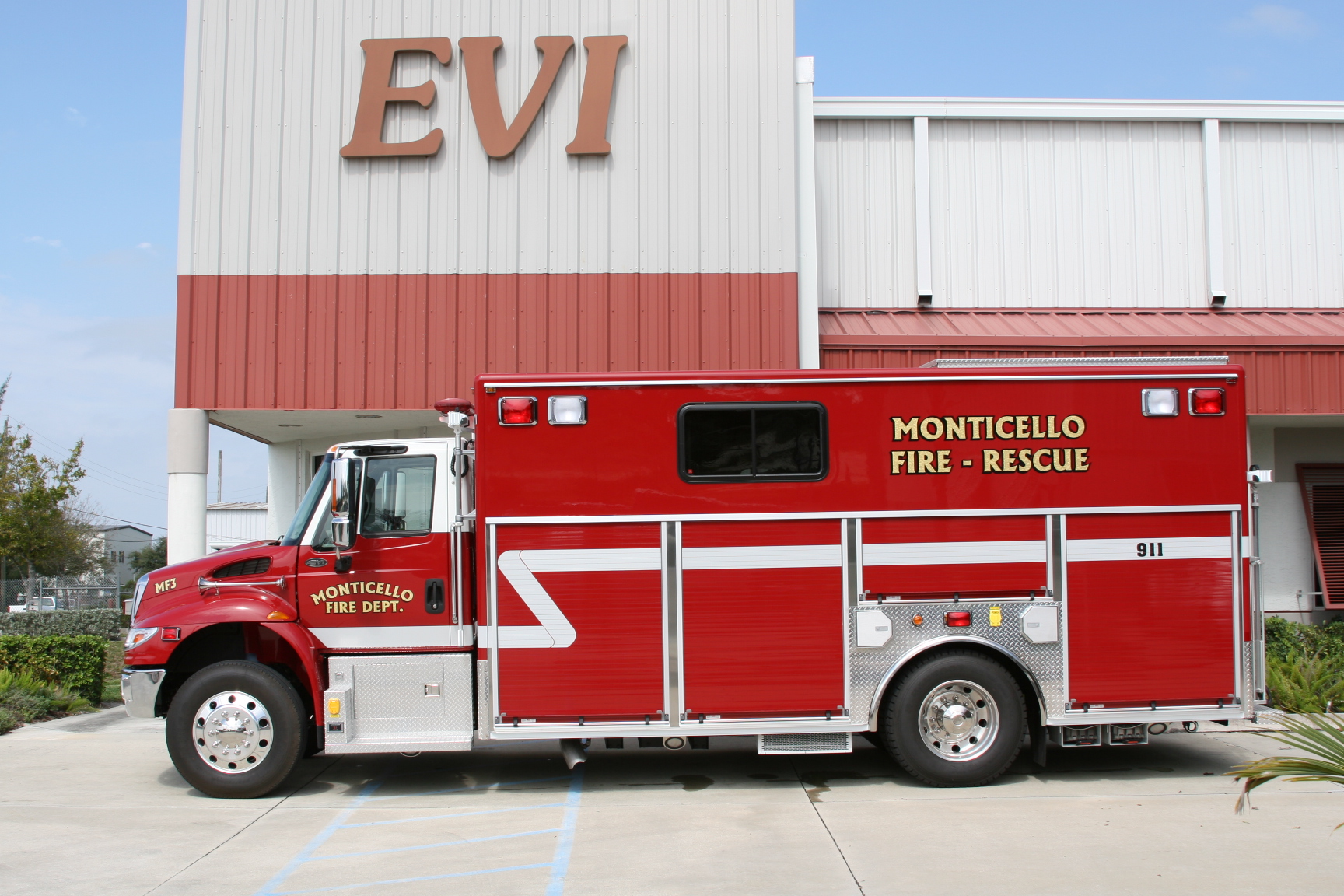 Crew Body Rescue Truck Monticello Fire Dept. EVI