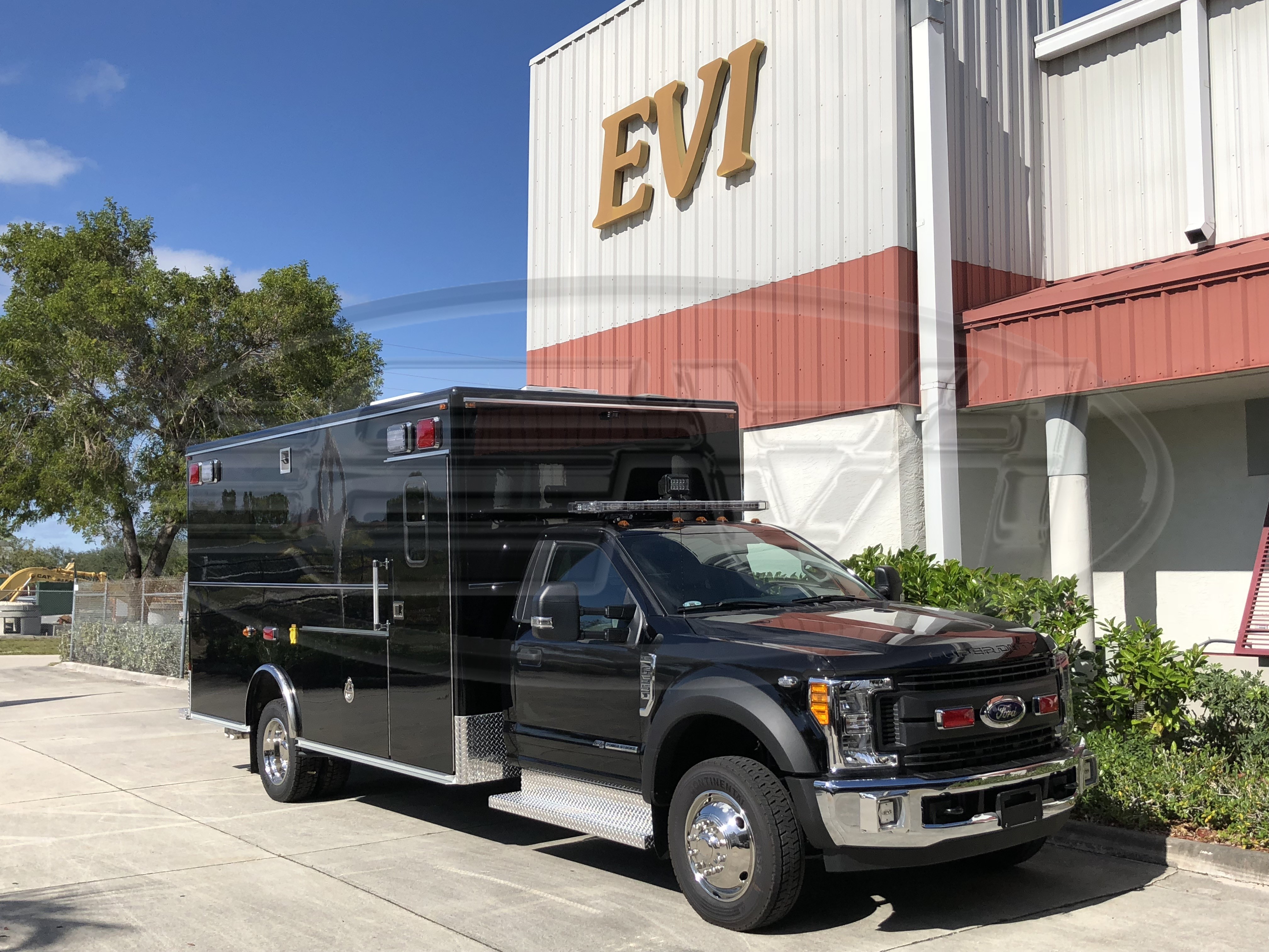 16-Ft. Walk-In DWI Mobile Processing