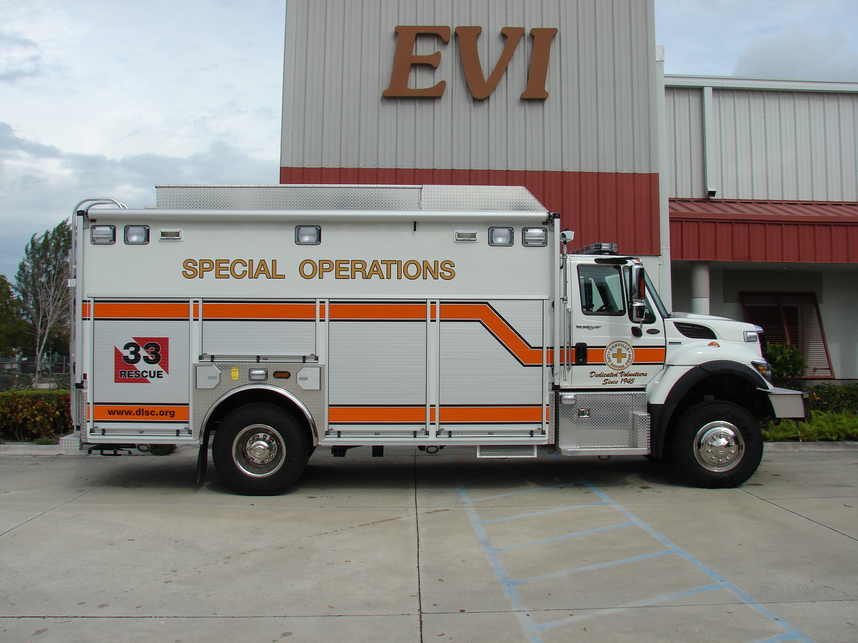 Dive Rescue Vehicles 17Ft. WalkInDanville Rescue Squad EVI