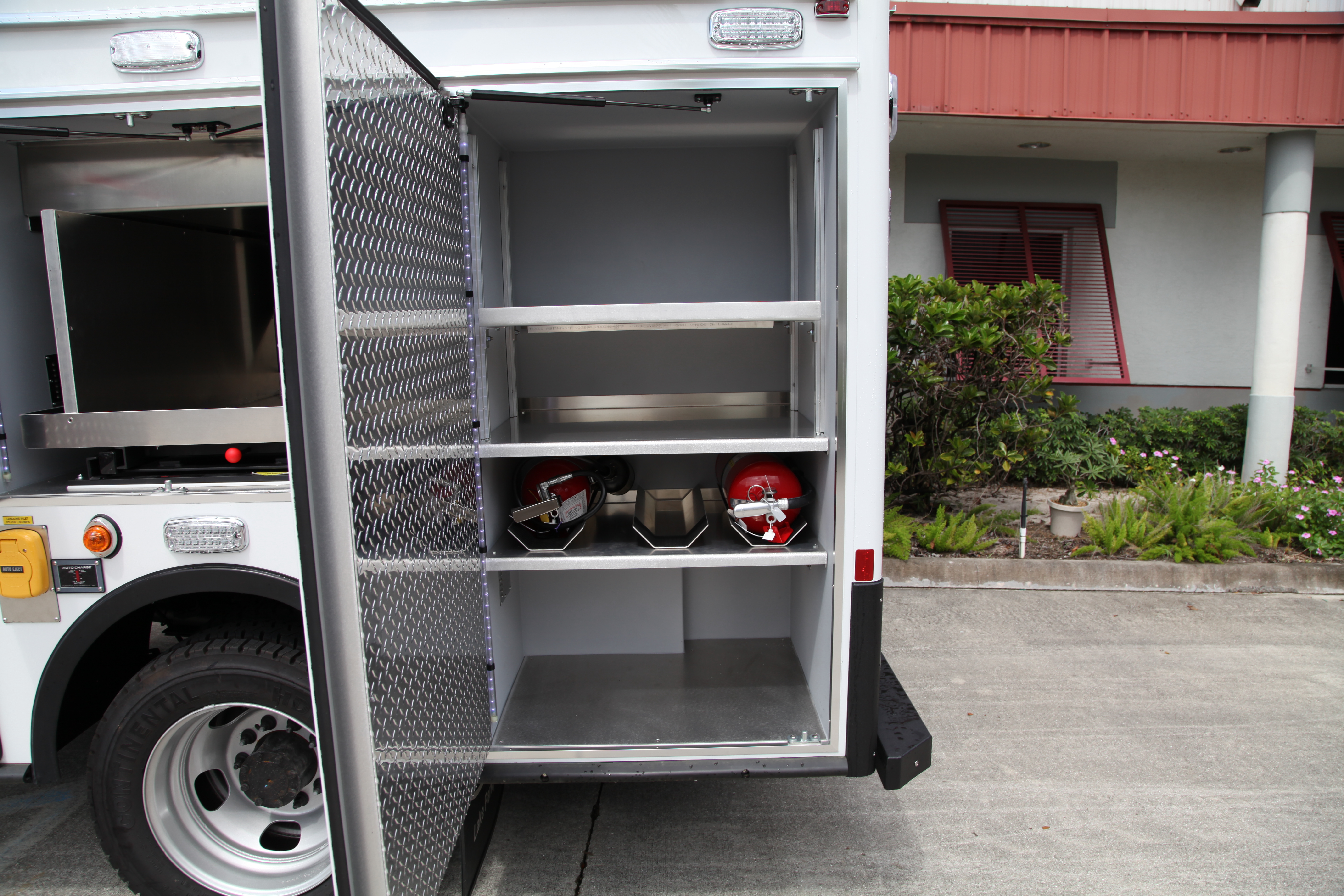 10-Ft. Non-Walk-In Rescue Unit