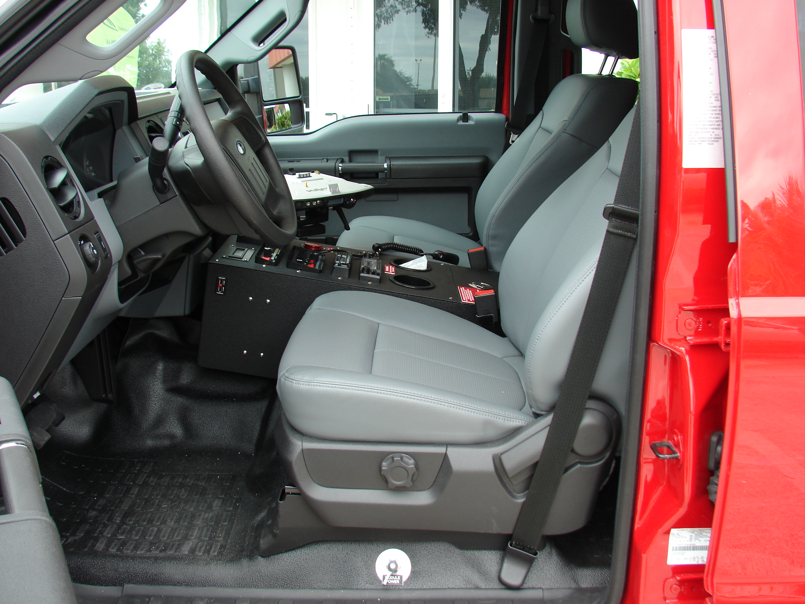 10-Ft. Non-Walk-In Support Vehicle
