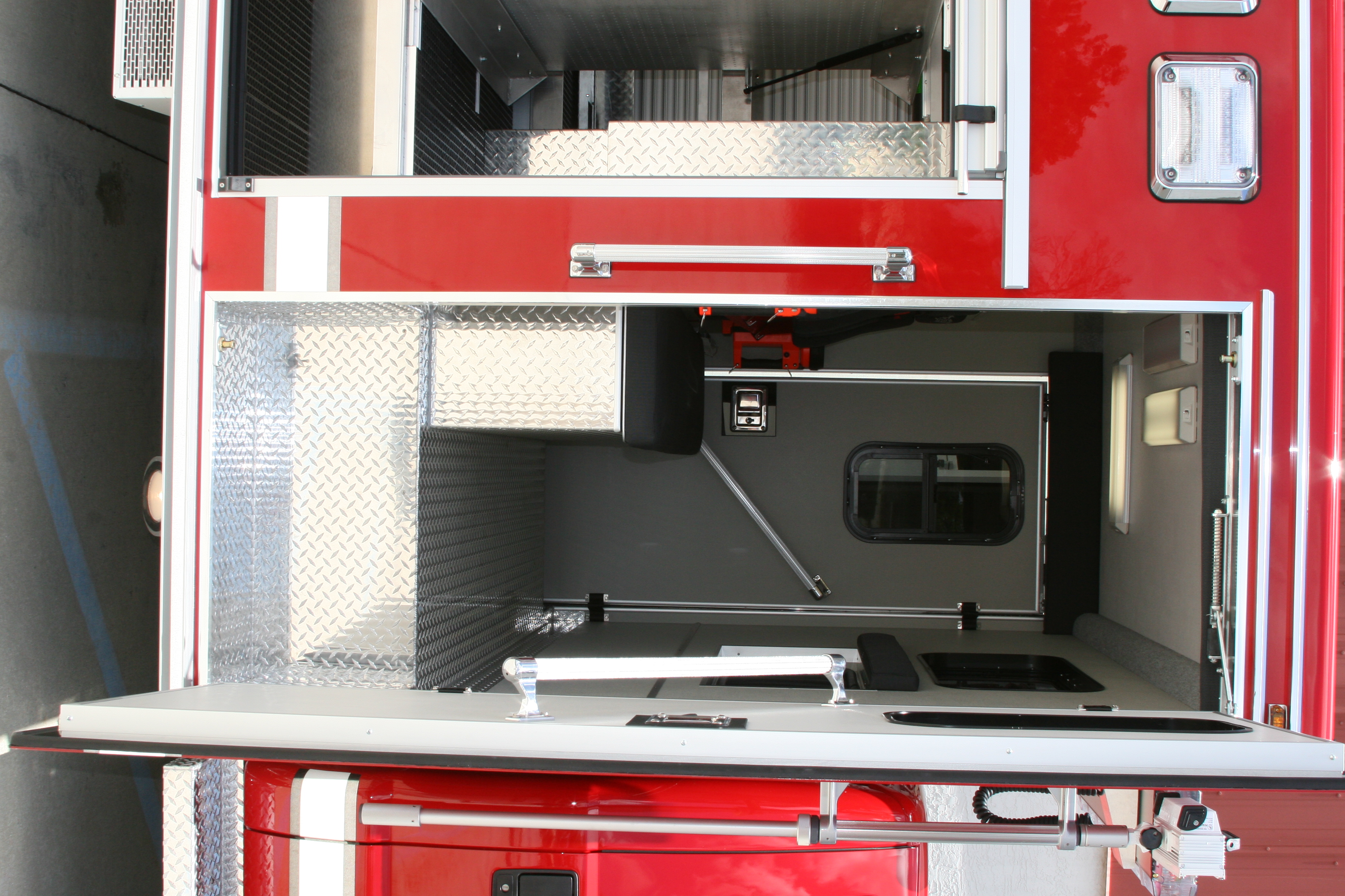 14-Ft. Crew Body Rescue Truck
