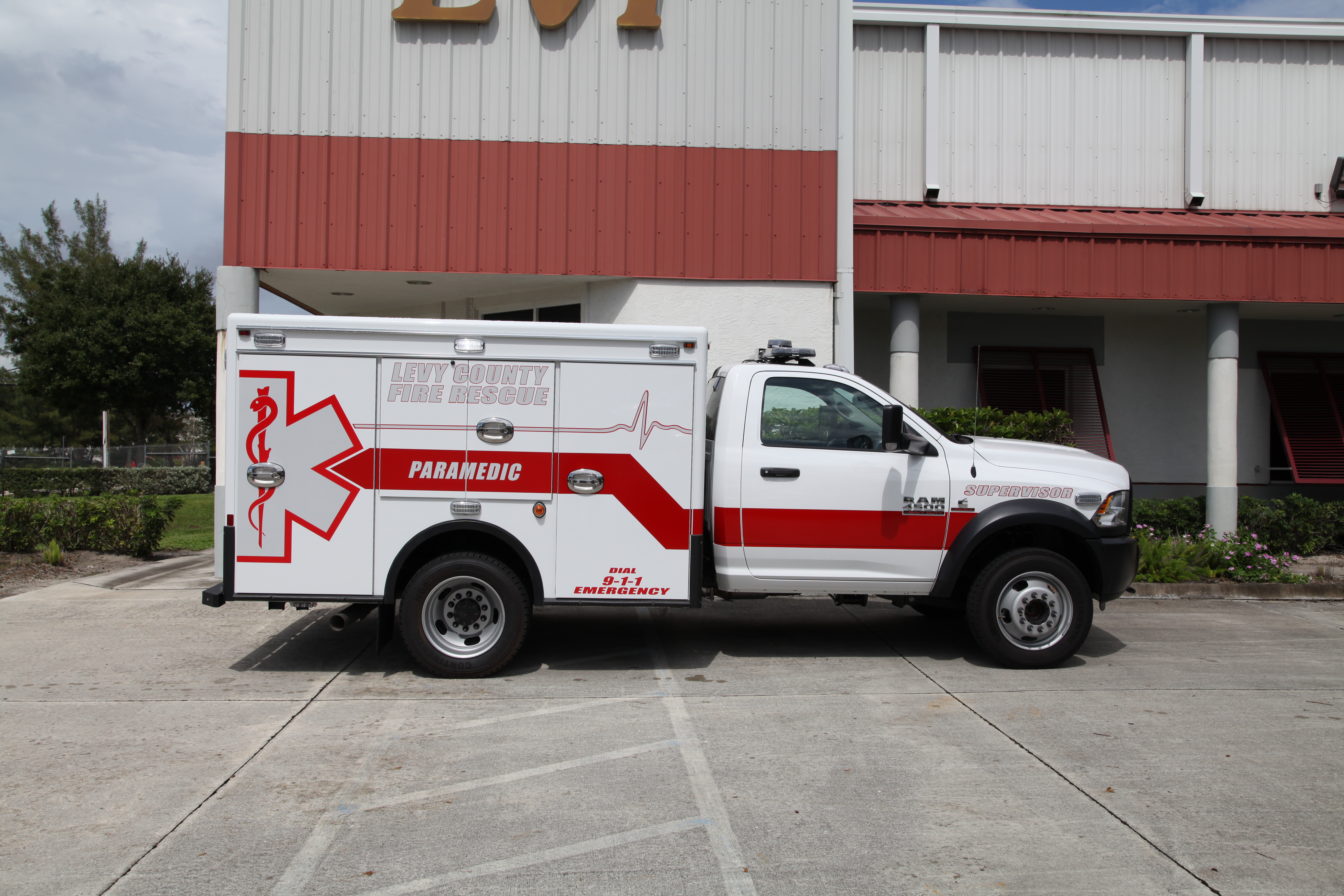 10-Ft. Non-Walk-In Rescue Unit