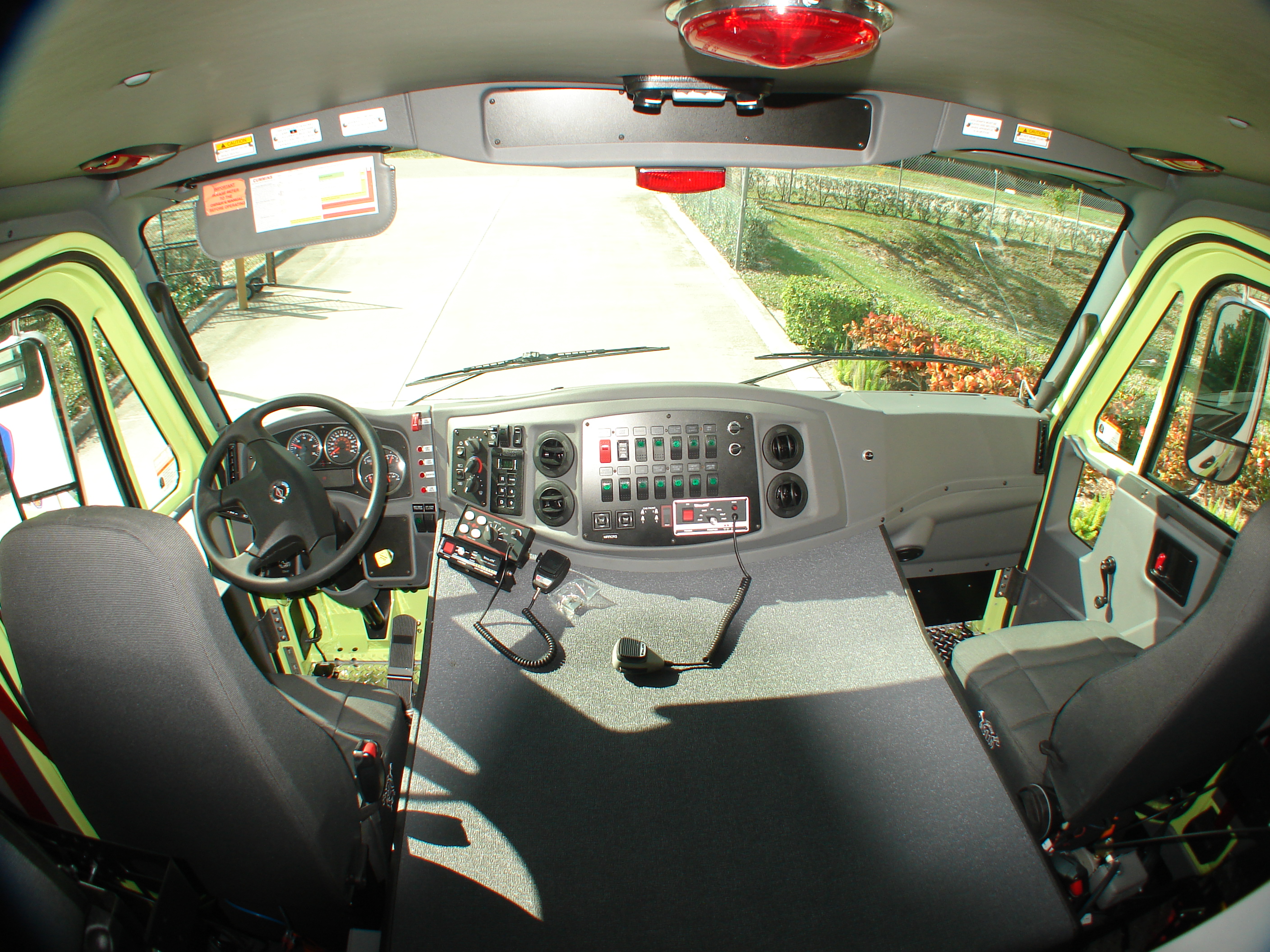 12-Ft. Non-Walk-In Rescue Truck