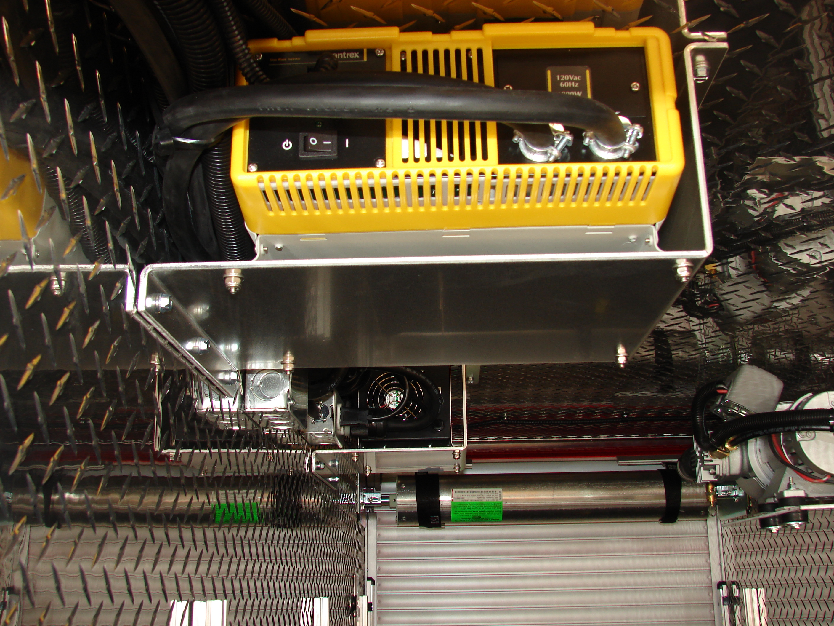 10-Ft. Non-Walk-In Rescue Truck