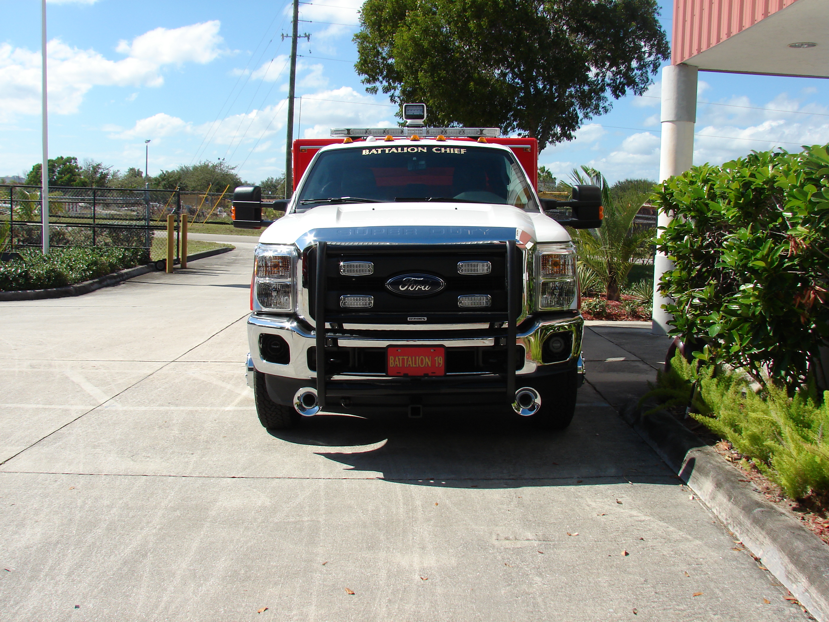 10-Ft. Non-Walk-In Rescue Truck