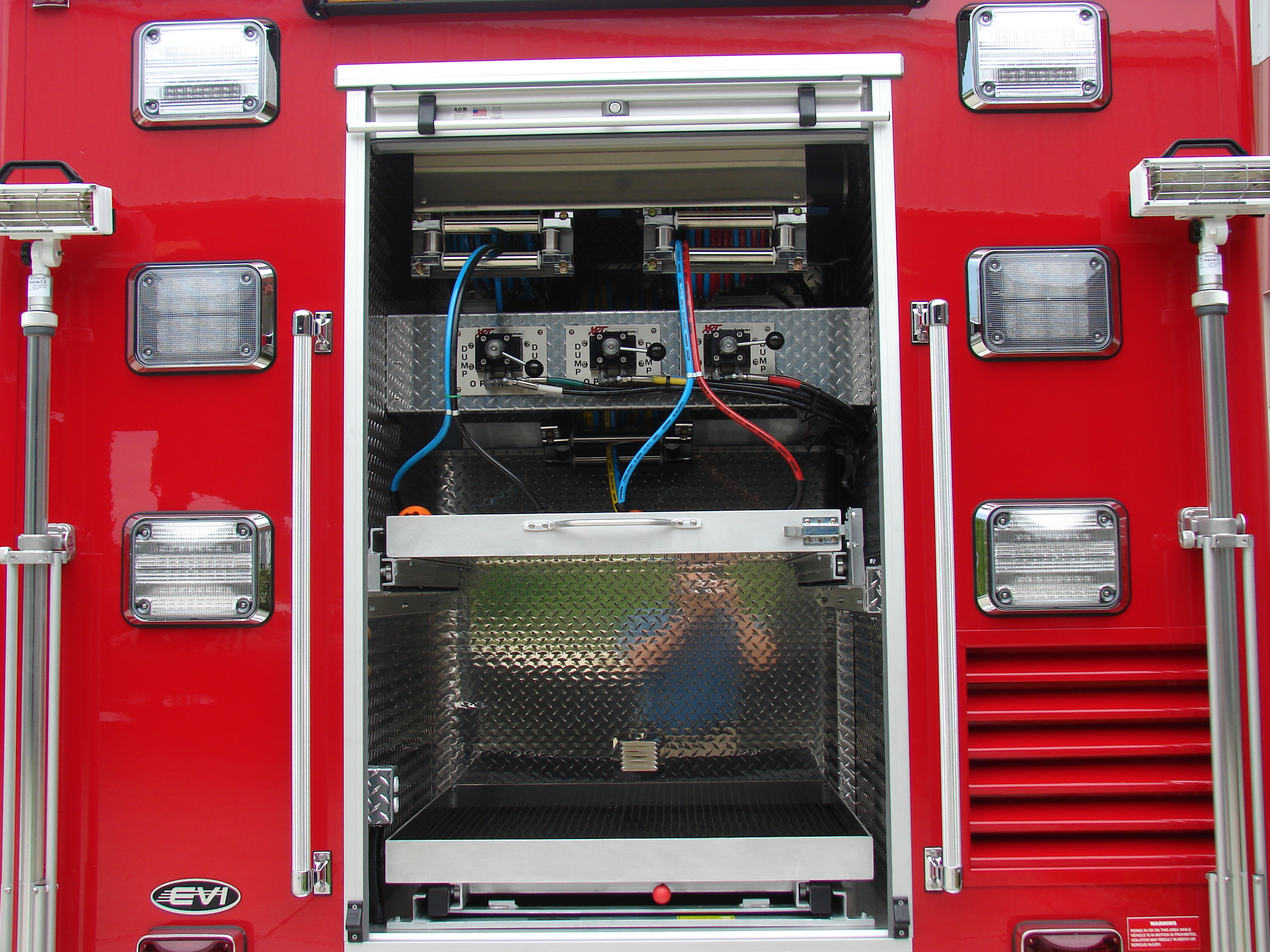 14-Ft. Crew Body Rescue Truck