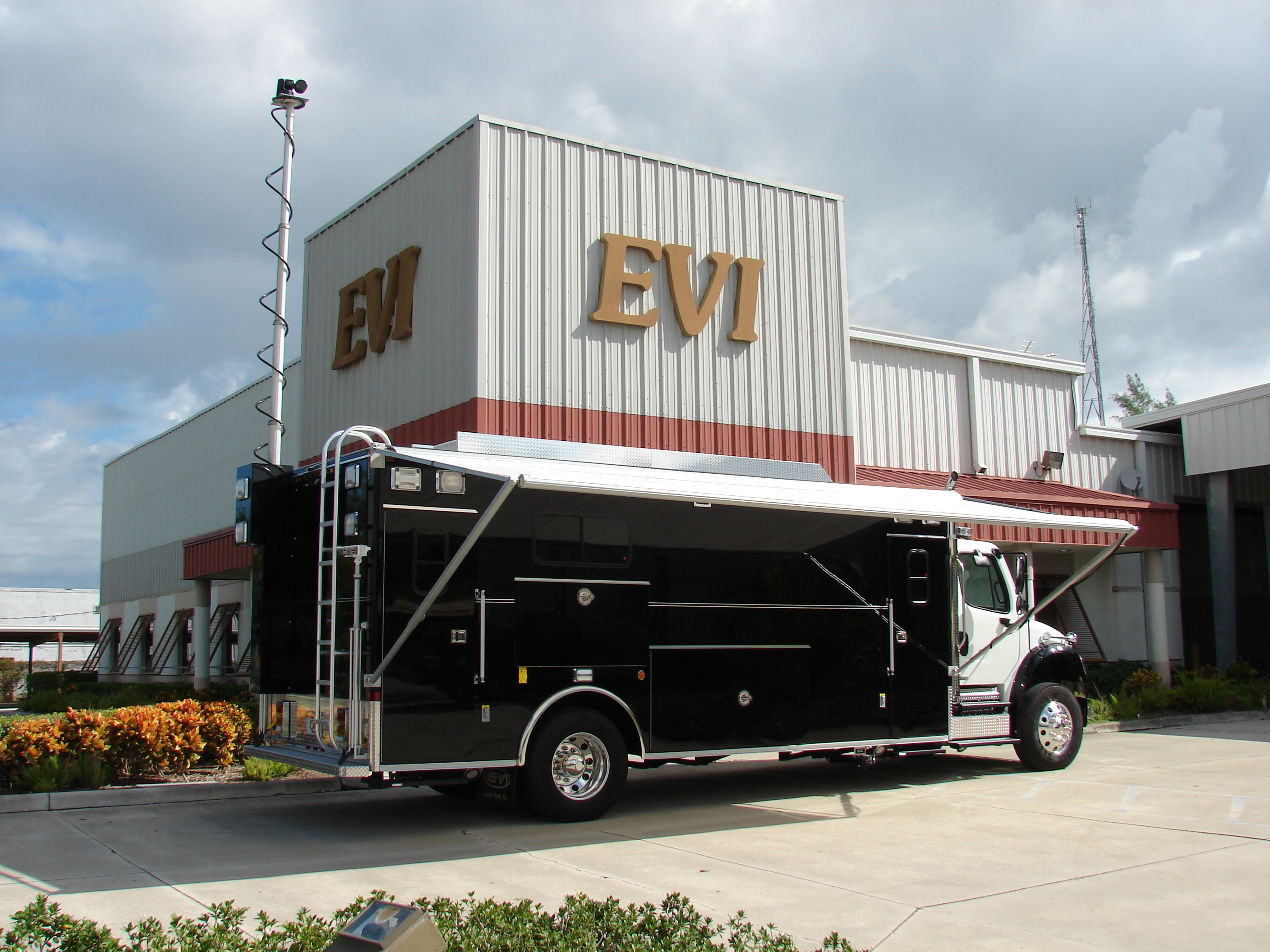 EVI 22-Ft. Command Vehicle