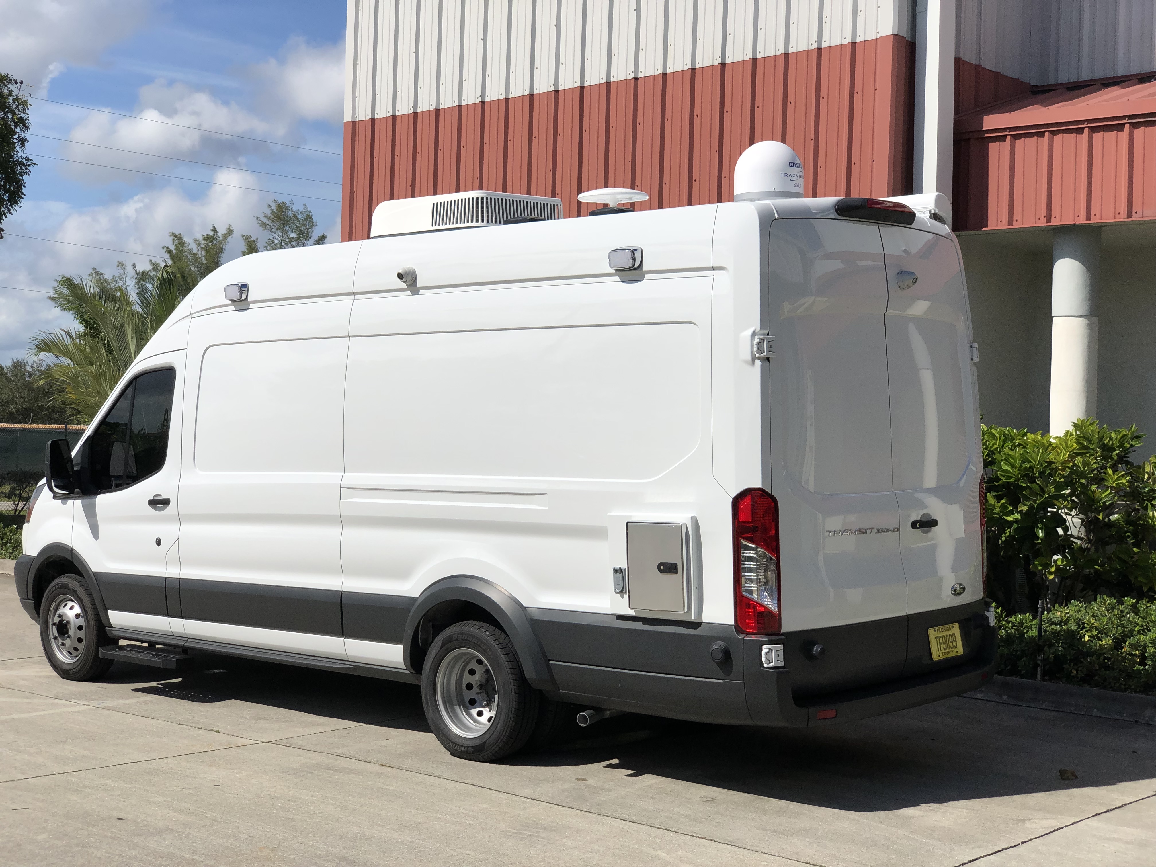 camer-forensic-van-miami-dade-pd-evi