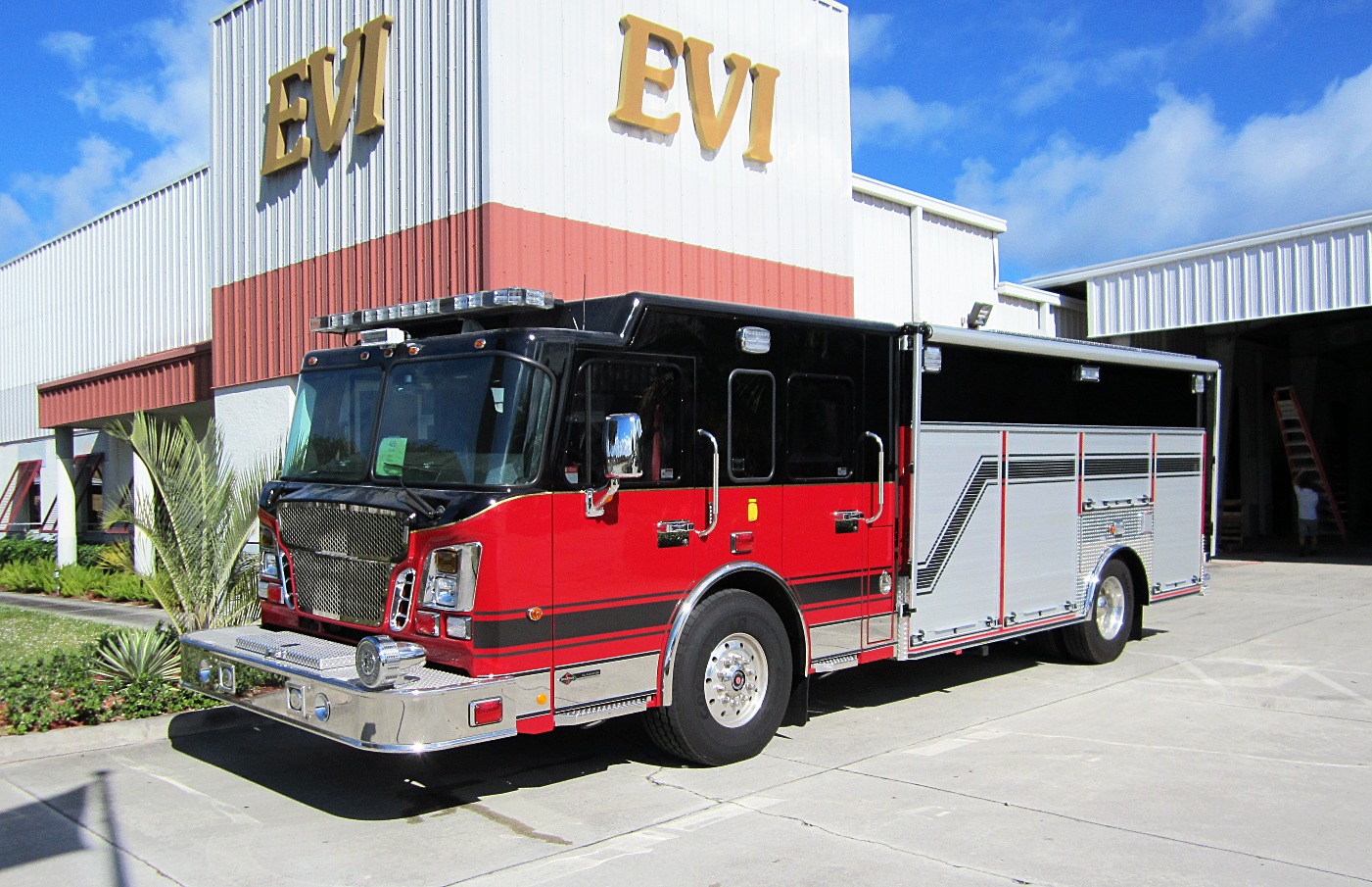 EVI 18-Ft. Non-Walk-In Custom Rescue