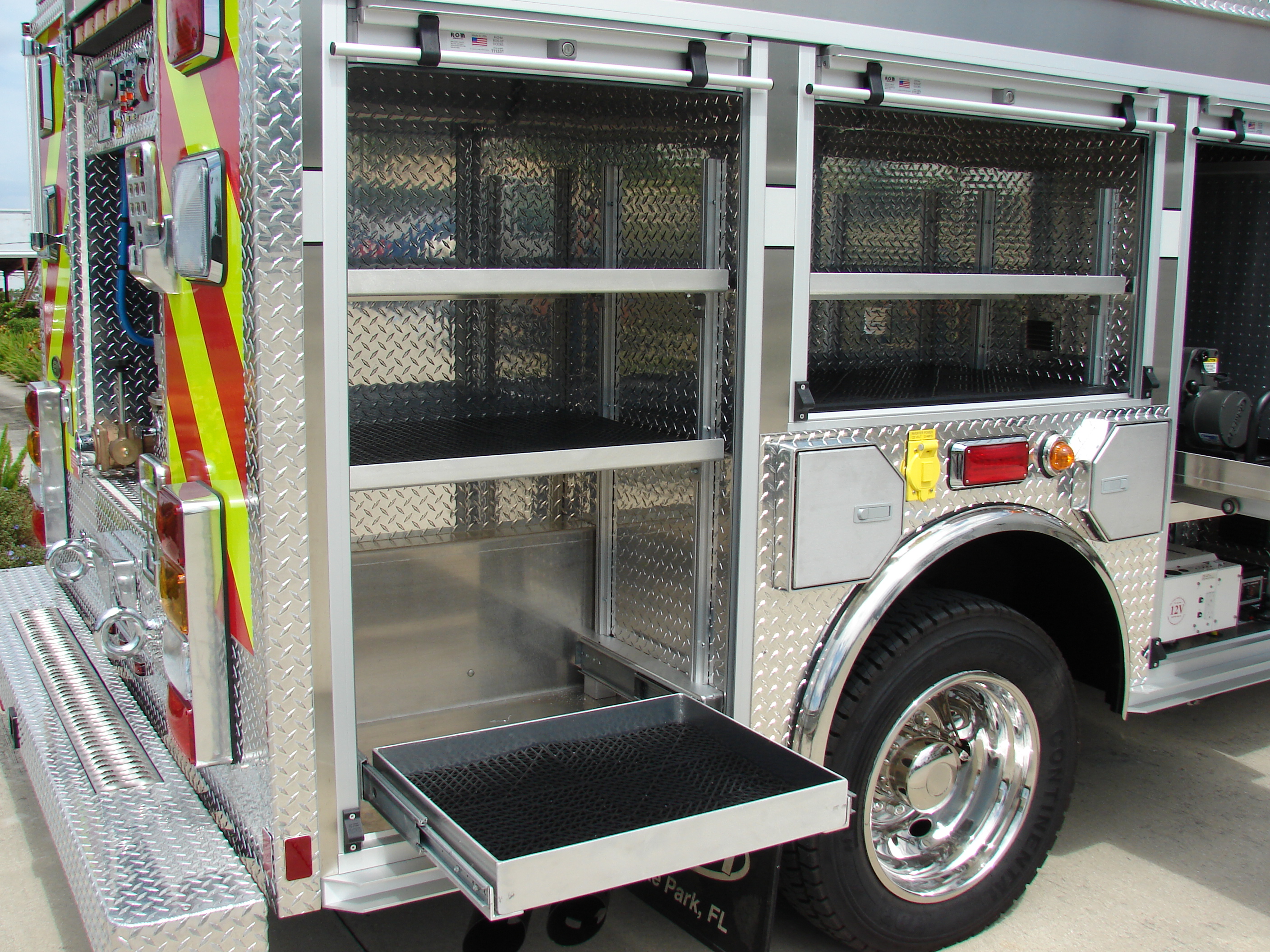10-Ft. Non-Walk-In Quick Response