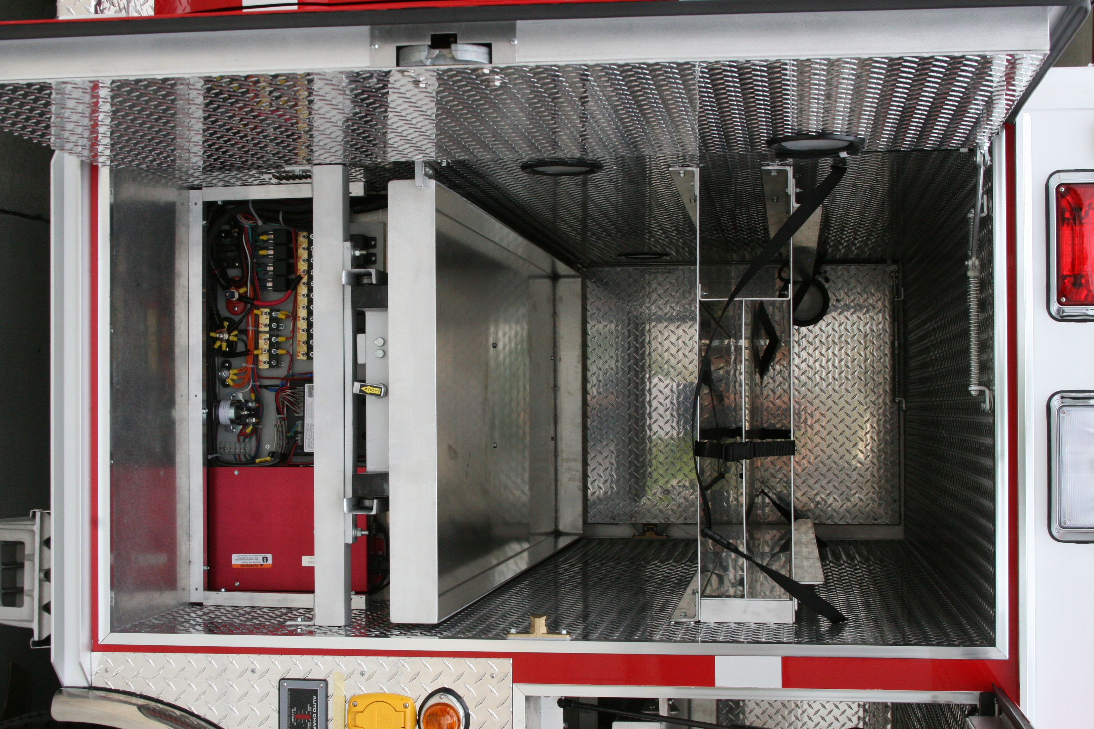 10-Ft. Non-Walk-In Rescue Truck