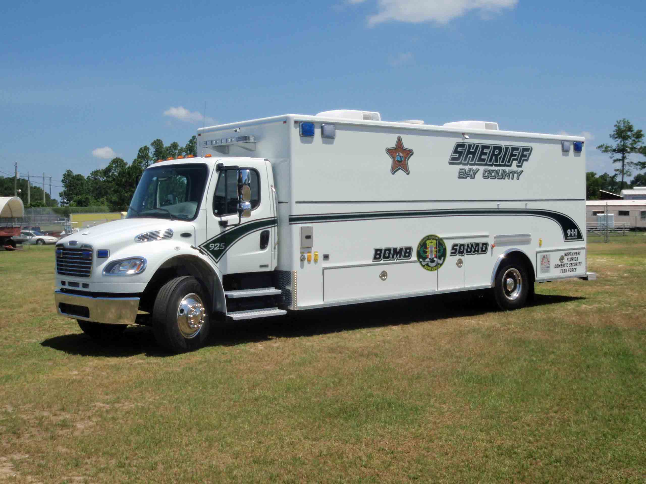 EVI 24-Ft. Bomb/EOD Response Truck