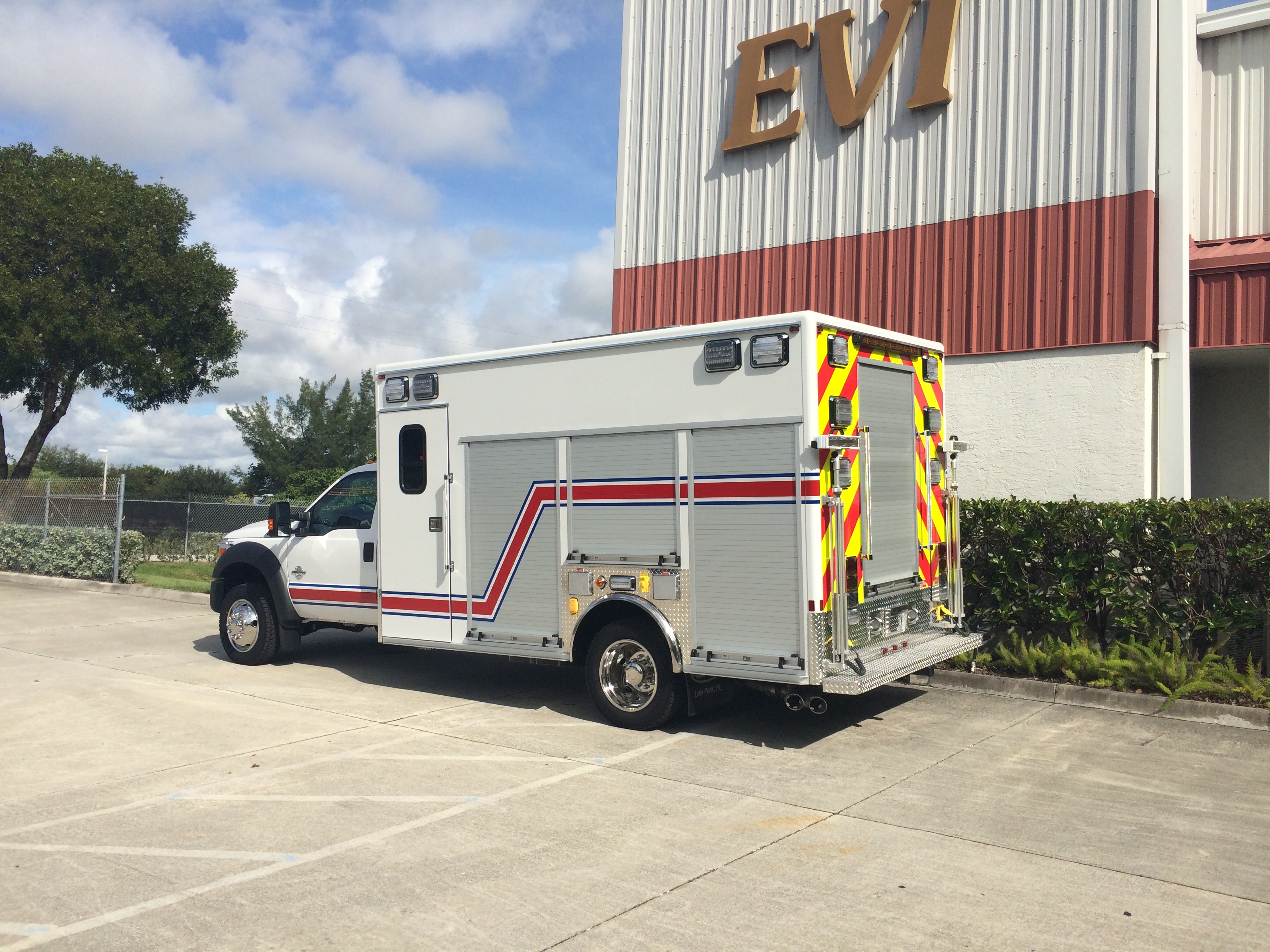 Crew Body Light Rescue Candia Vol. Fire Dept. EVI