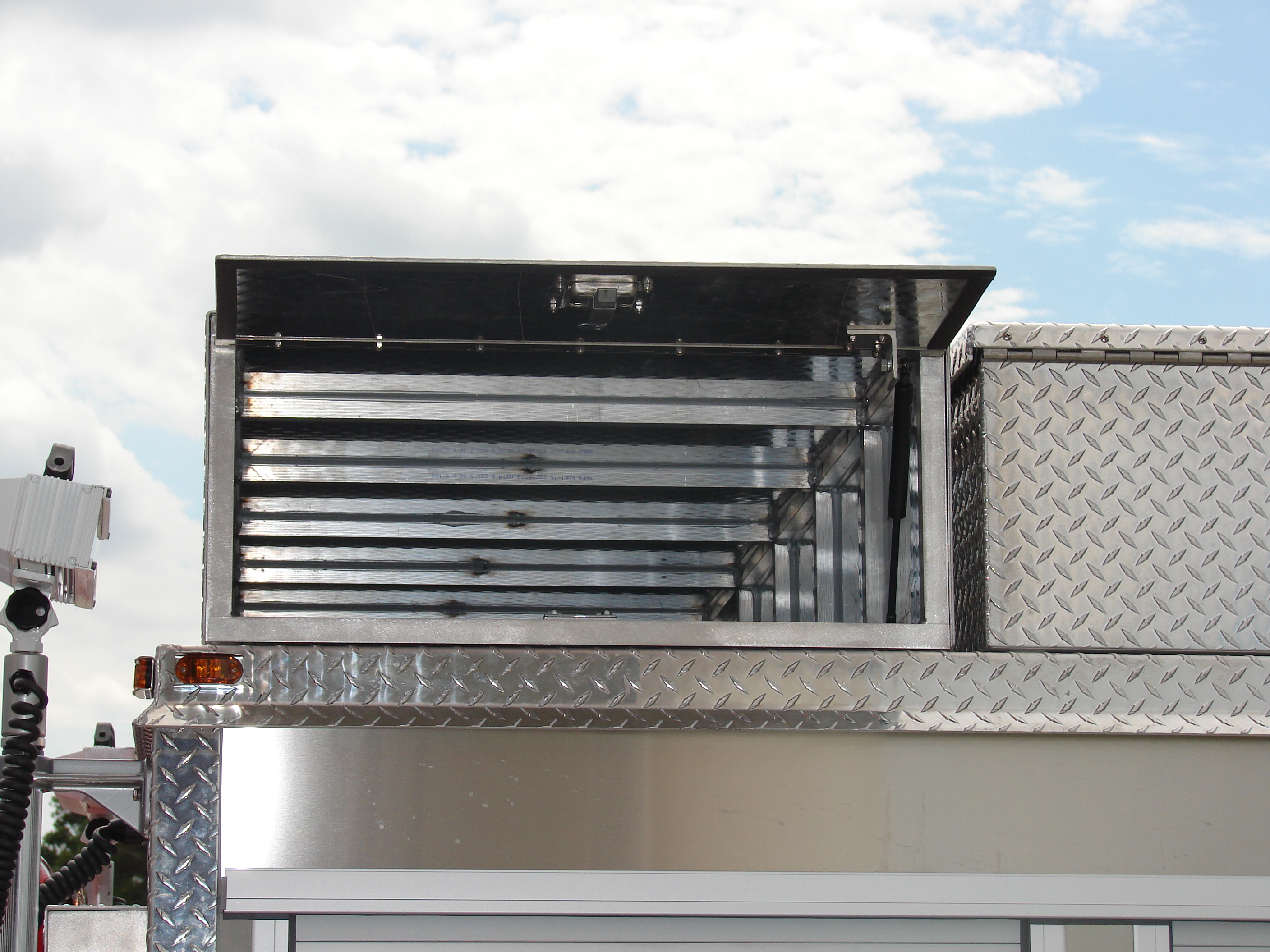 10-Ft. Non-Walk-In Quick Response