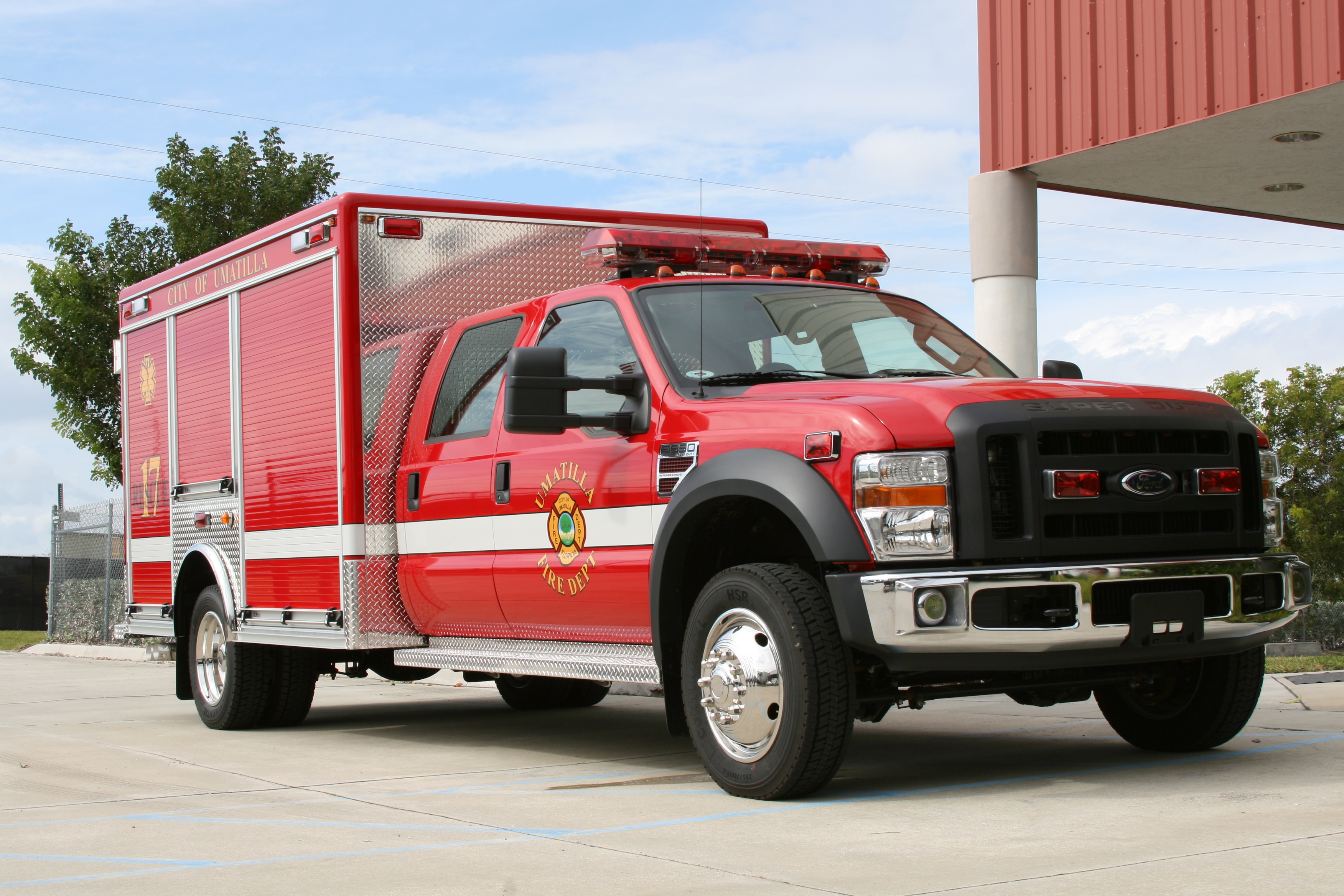 12-Ft. Non-Walk-In Rescue Truck