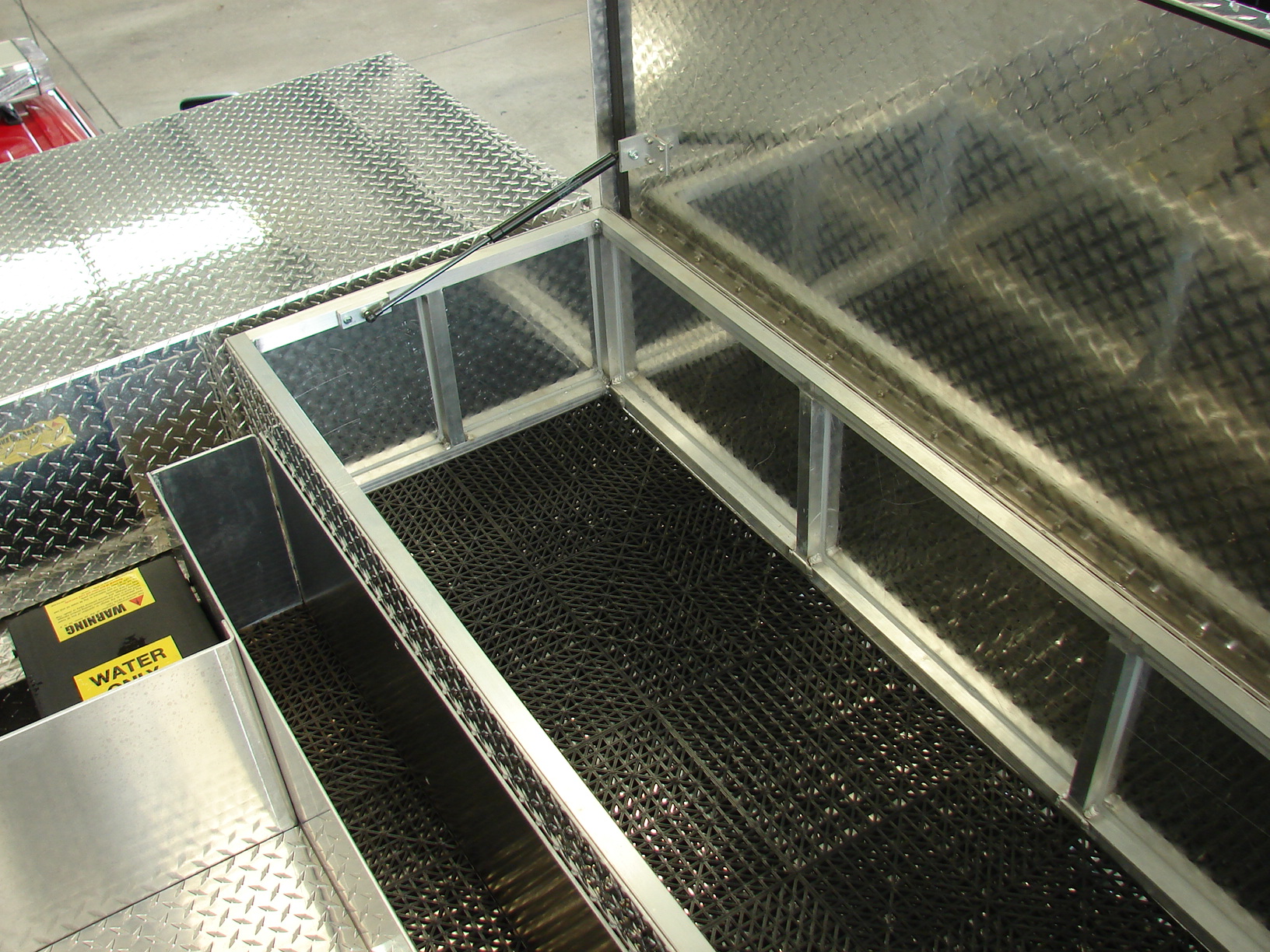 10-Ft. Non-Walk-In Quick Response