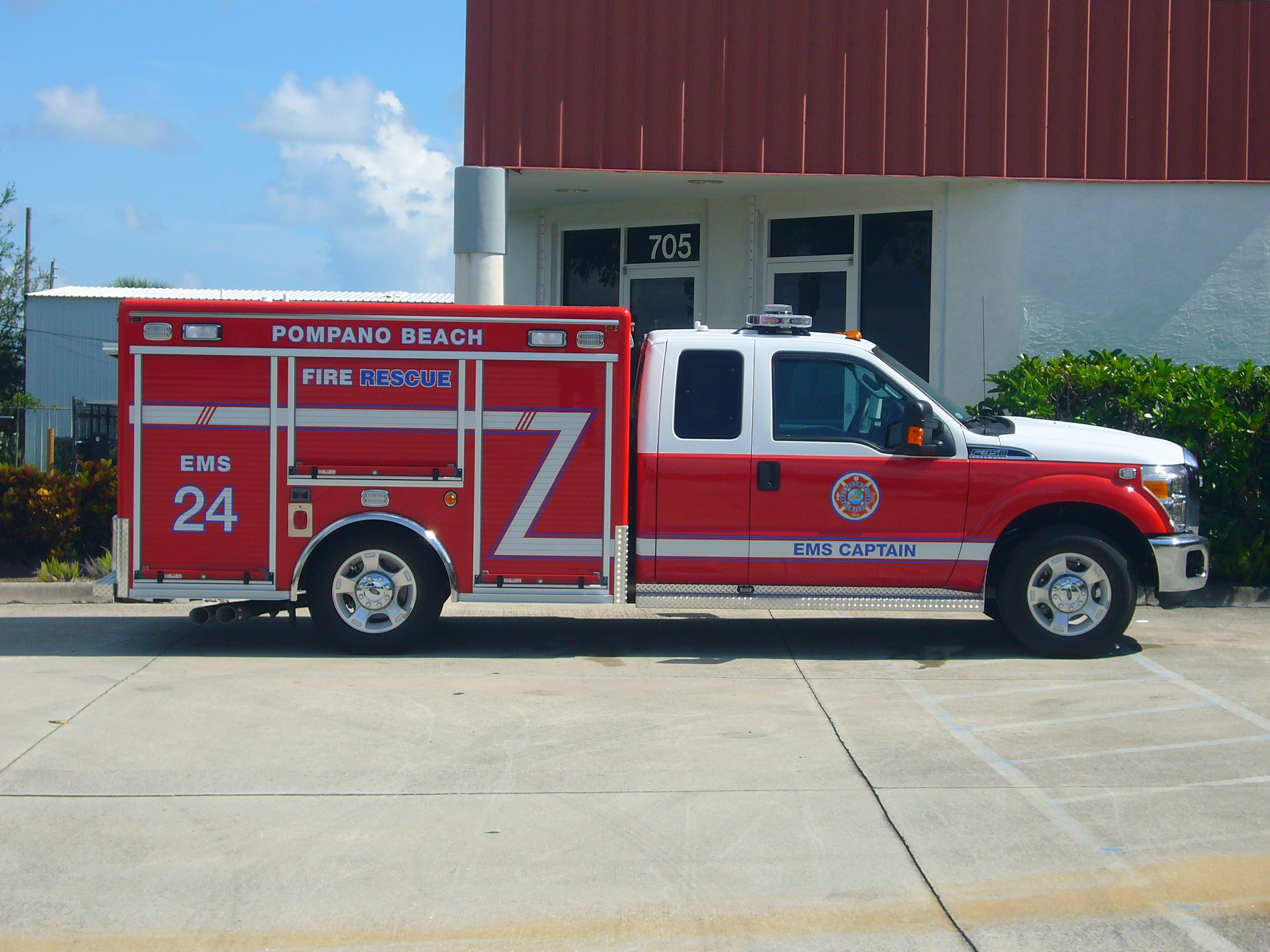 EVI EMS Captain Support Vehicle
