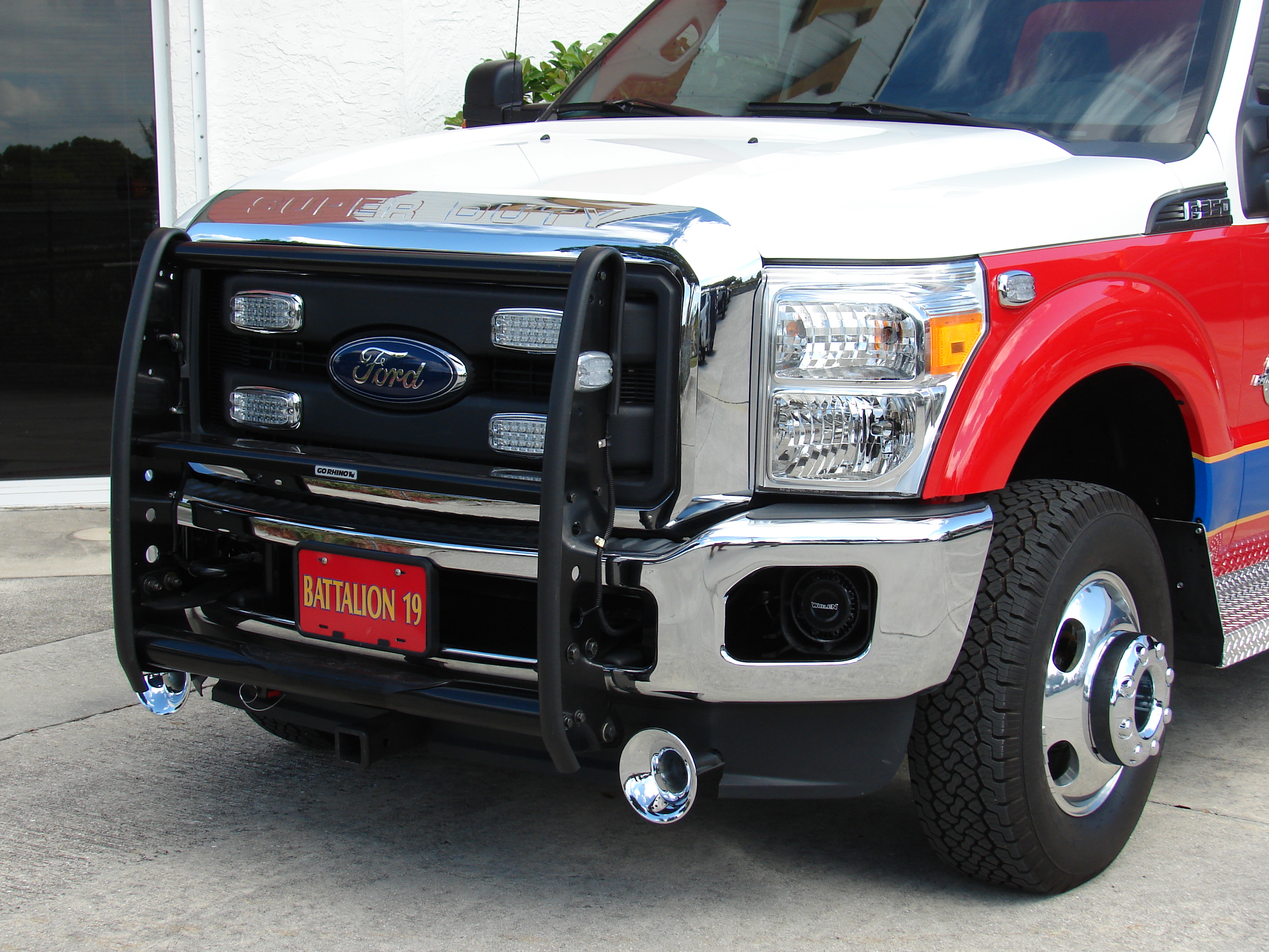 10-Ft. Non-Walk-In Rescue Truck