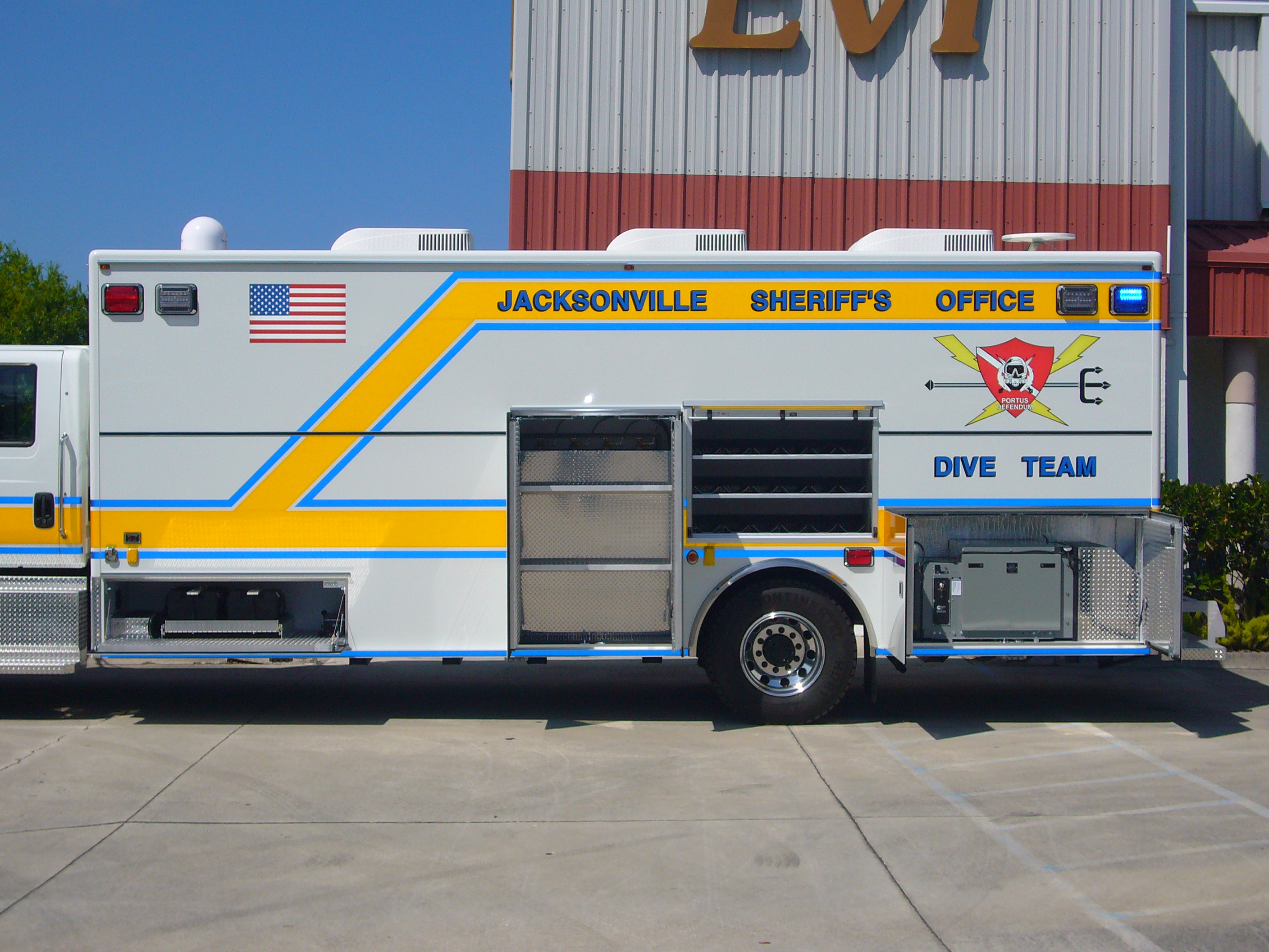 Dive Response Vehicles EVI