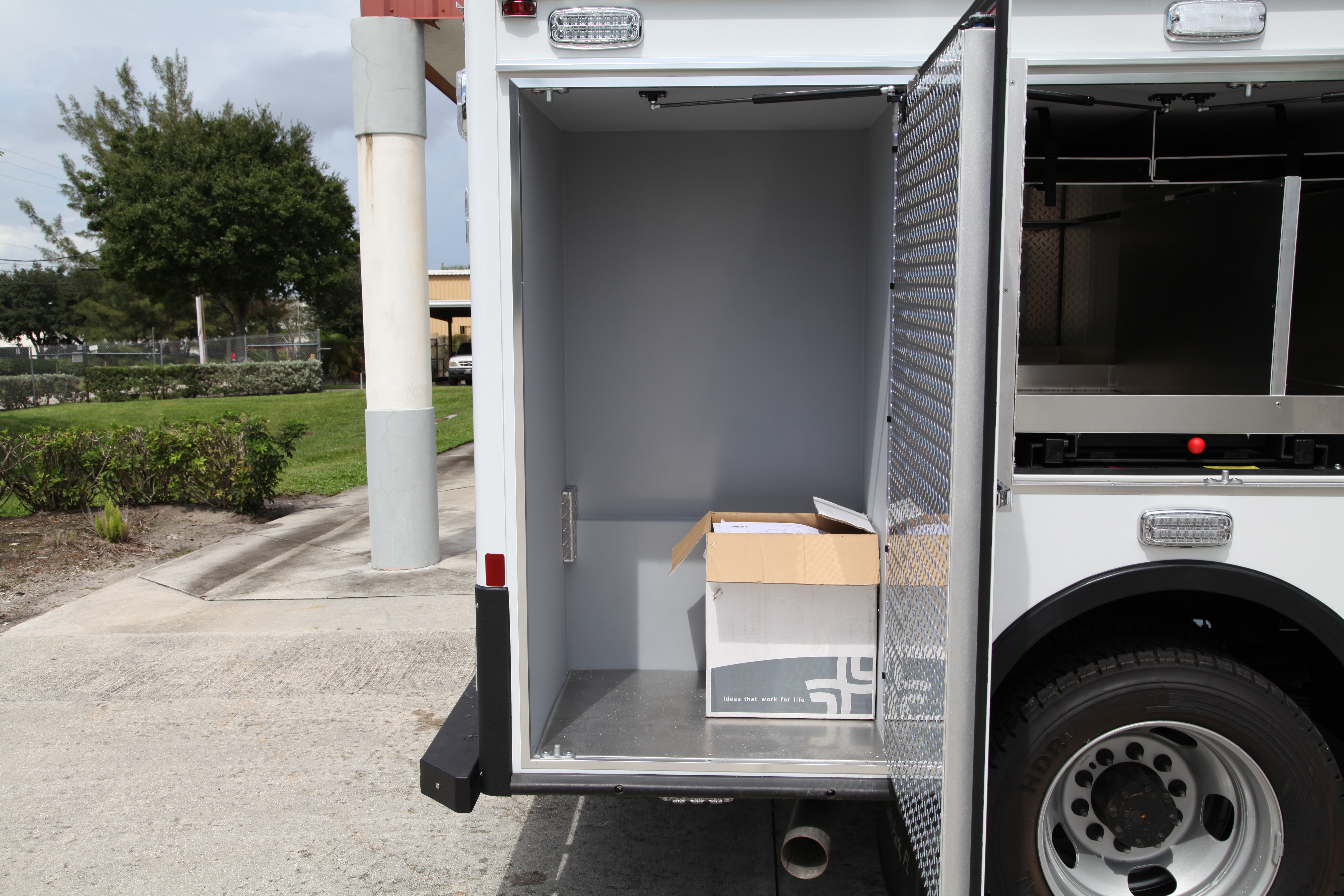 10-Ft. Non-Walk-In Rescue Unit