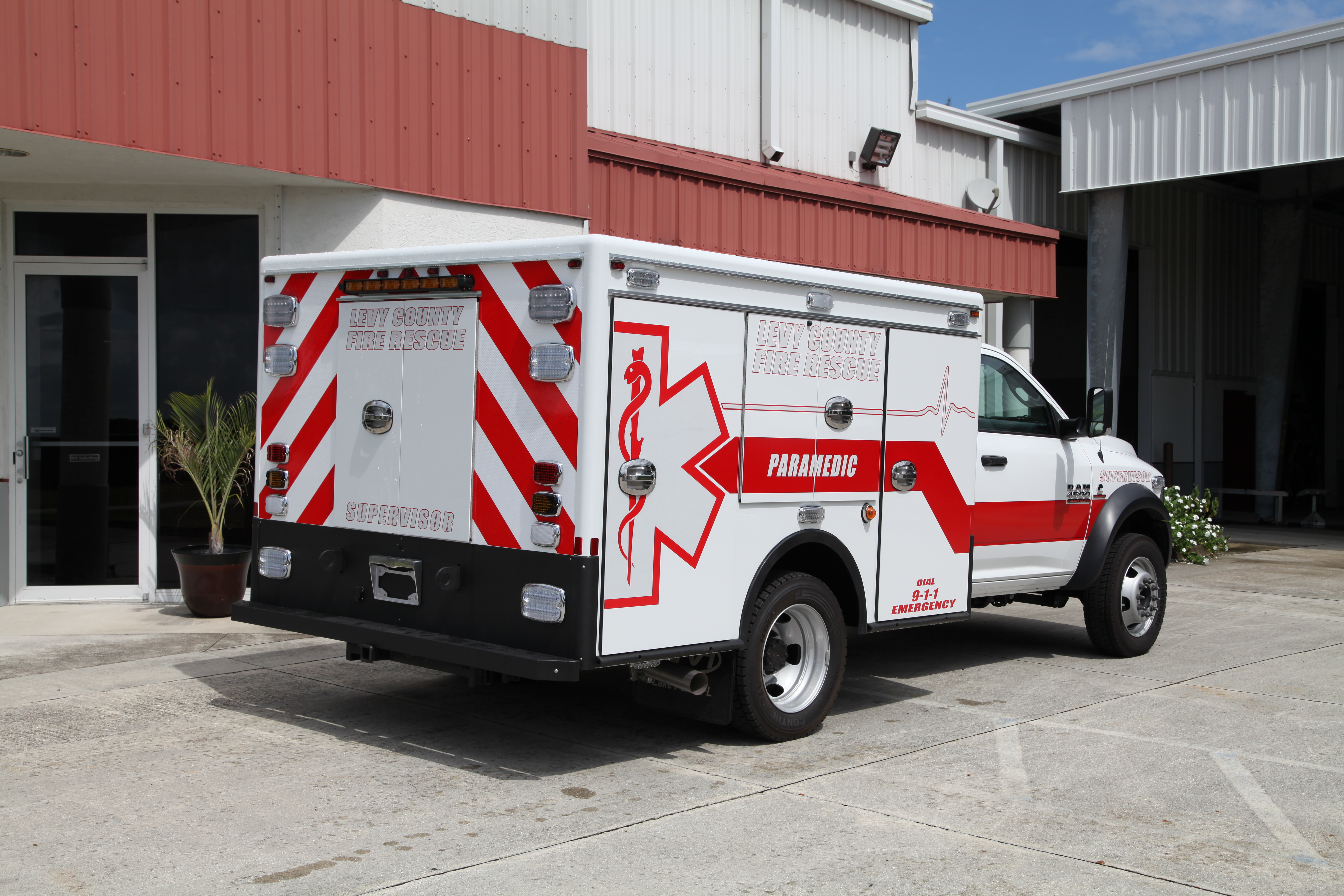 10-Ft. Non-Walk-In Rescue Unit