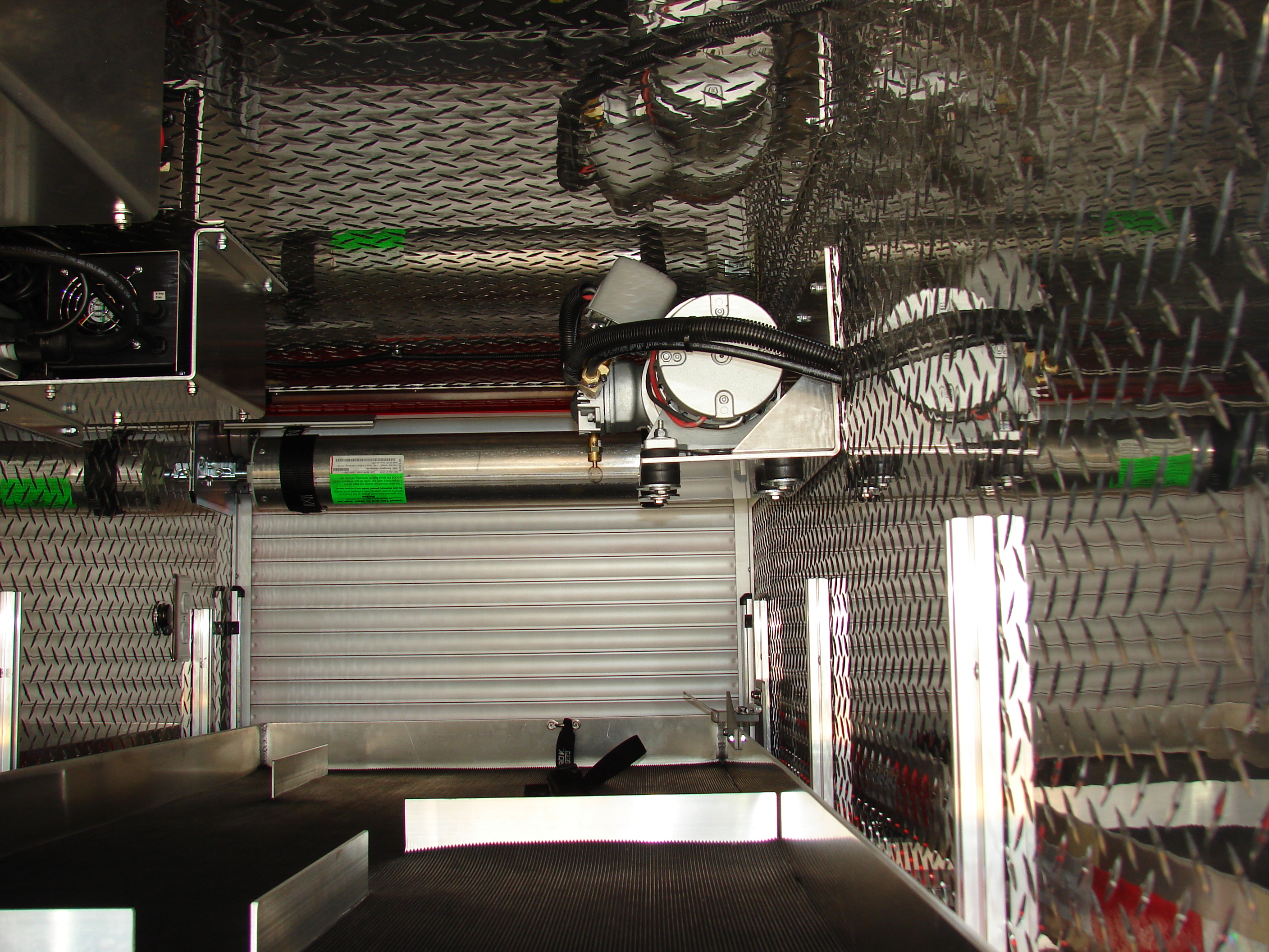 10-Ft. Non-Walk-In Rescue Truck