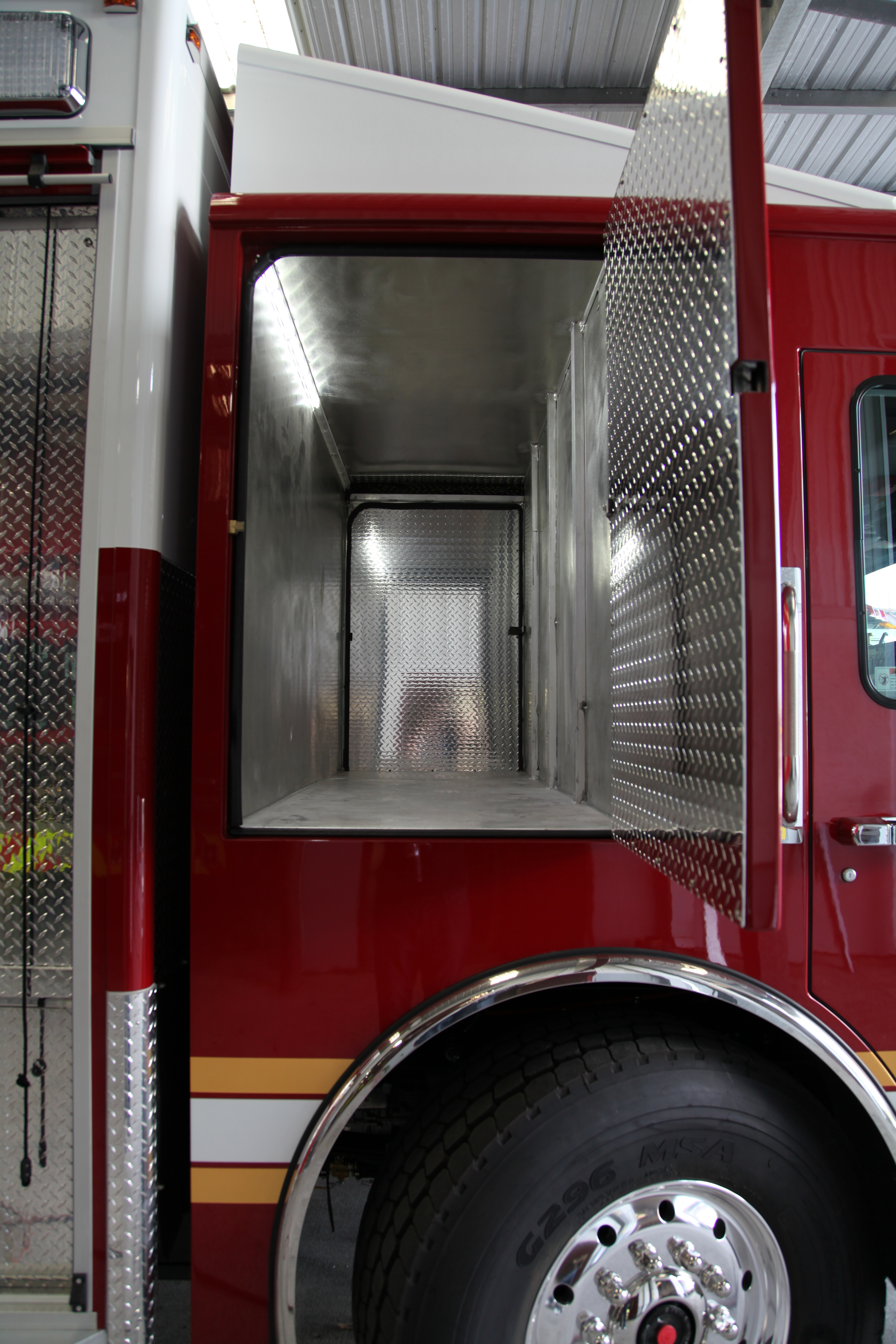 30-Ft Mobile Decontamination Vehicle