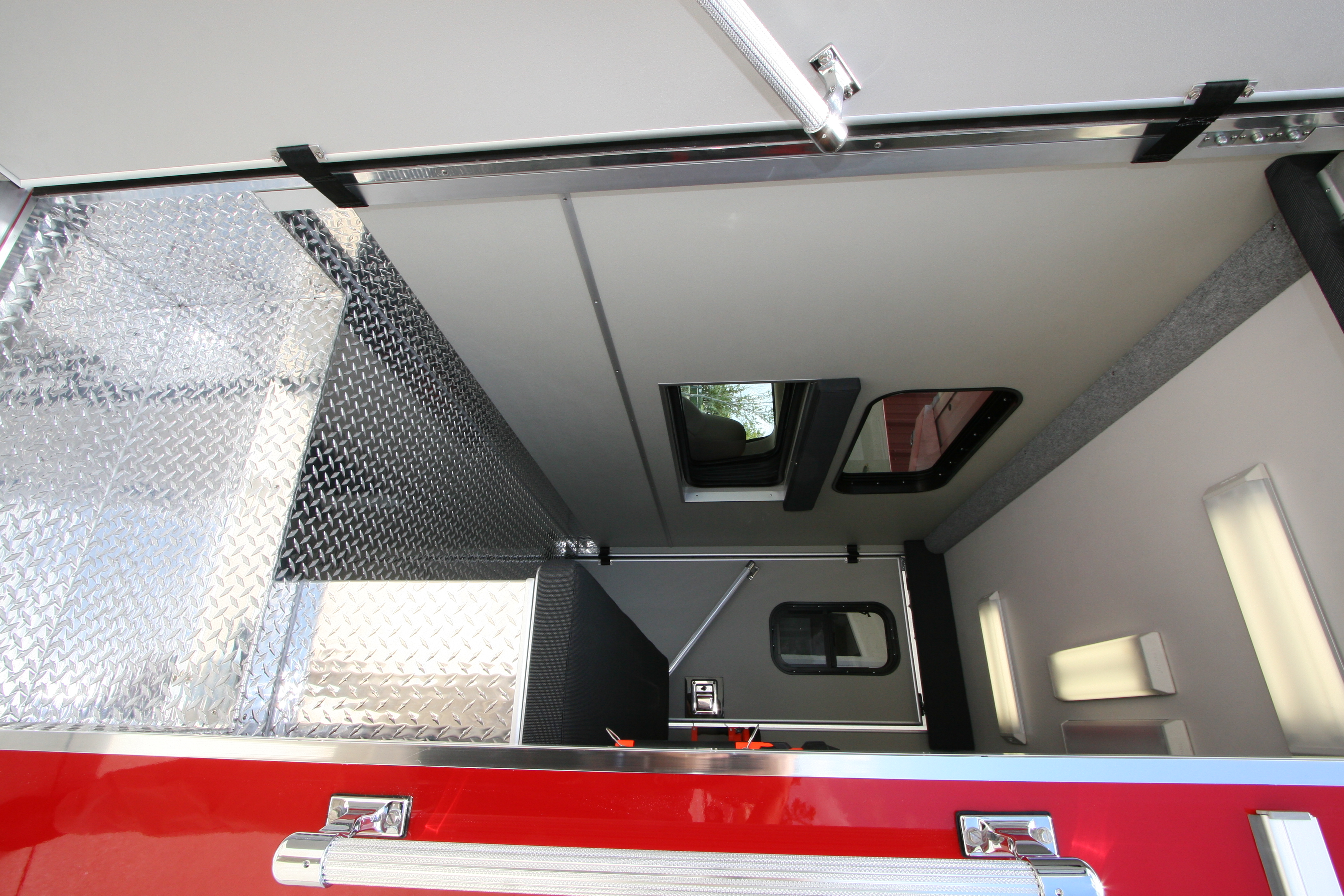 14-Ft. Crew Body Rescue Truck