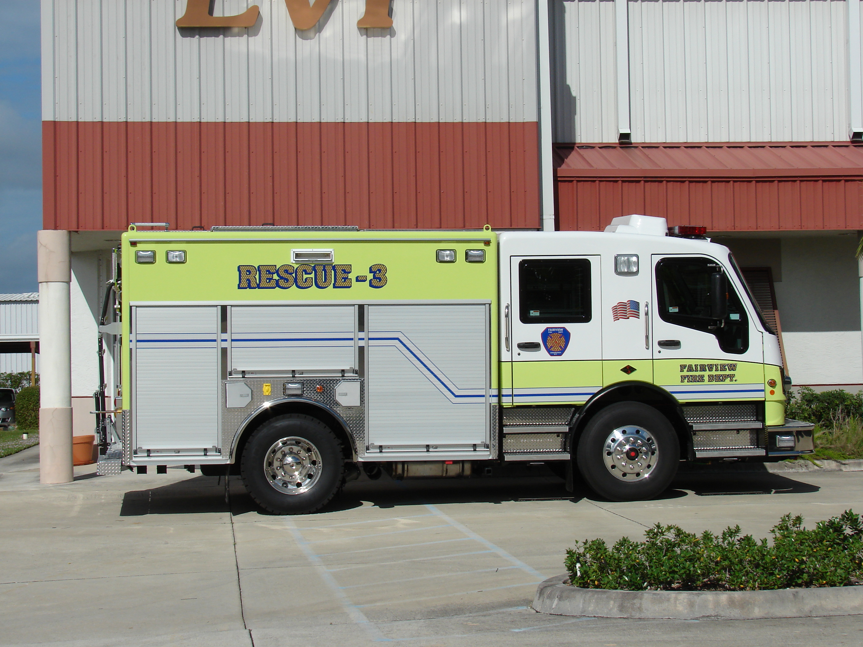 12-Ft. Non-Walk-In Rescue Truck