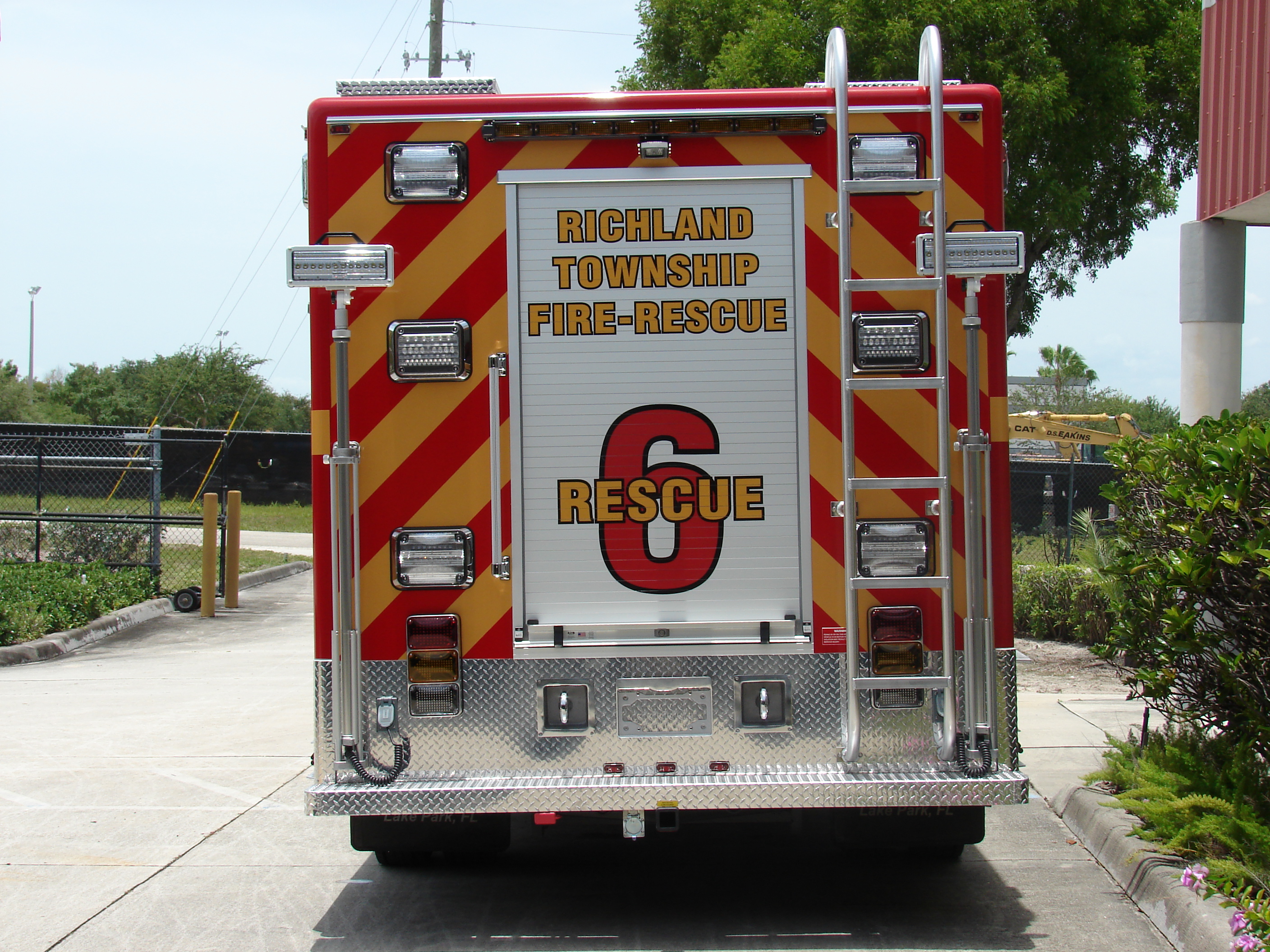 14-Ft. Crew Body Rescue Vehicle