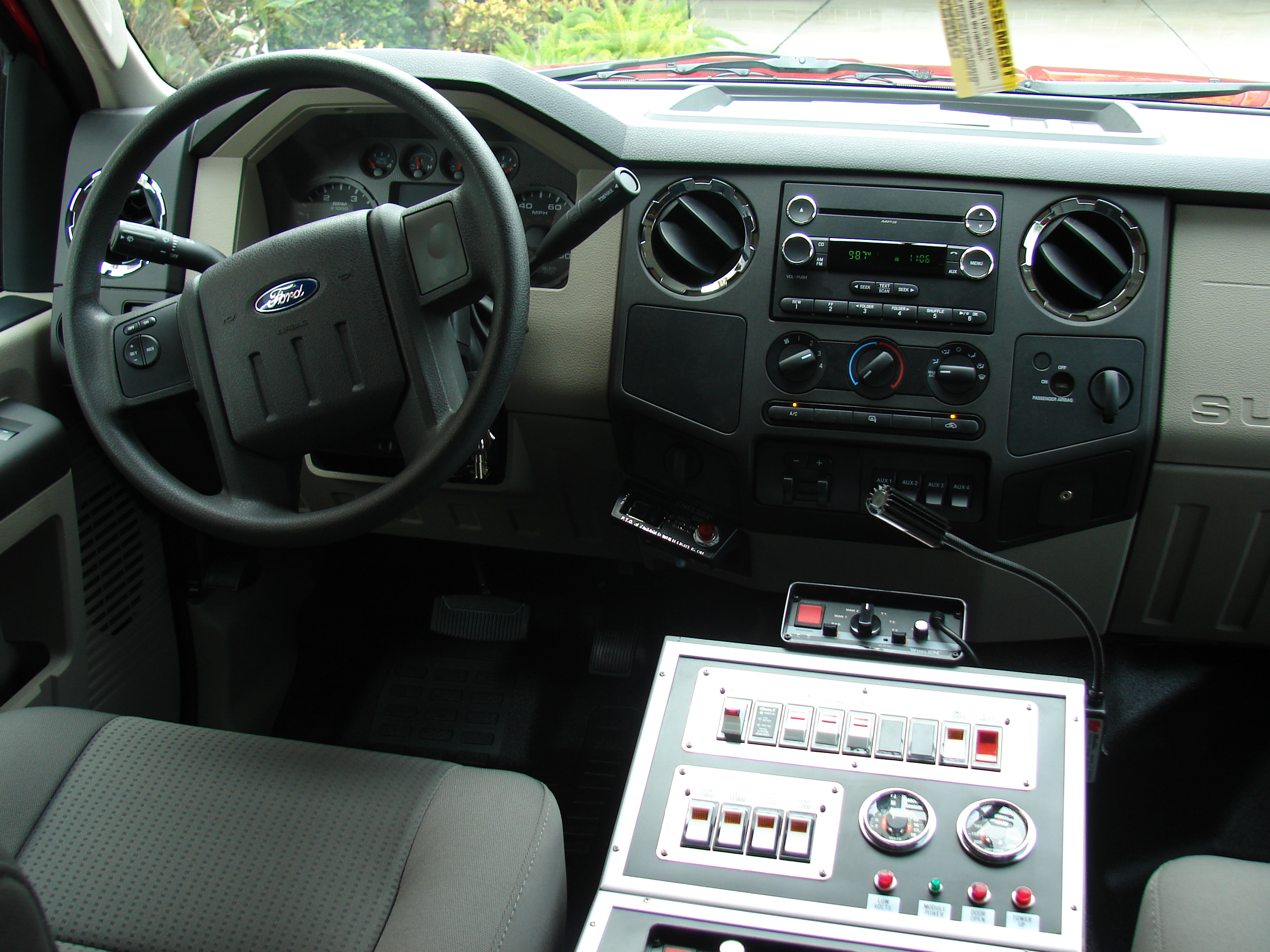 14-Ft. Crew Body Rescue Truck